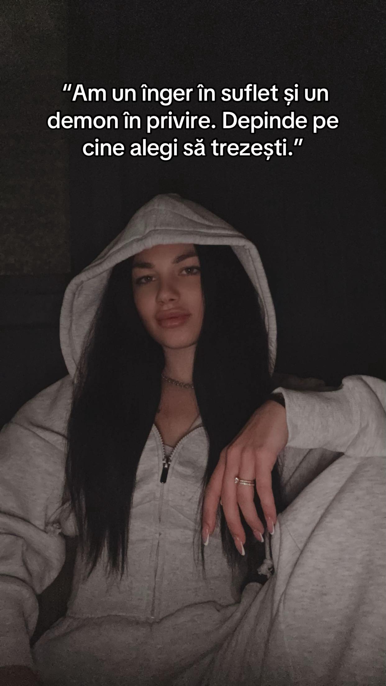 @Julia👸🏻