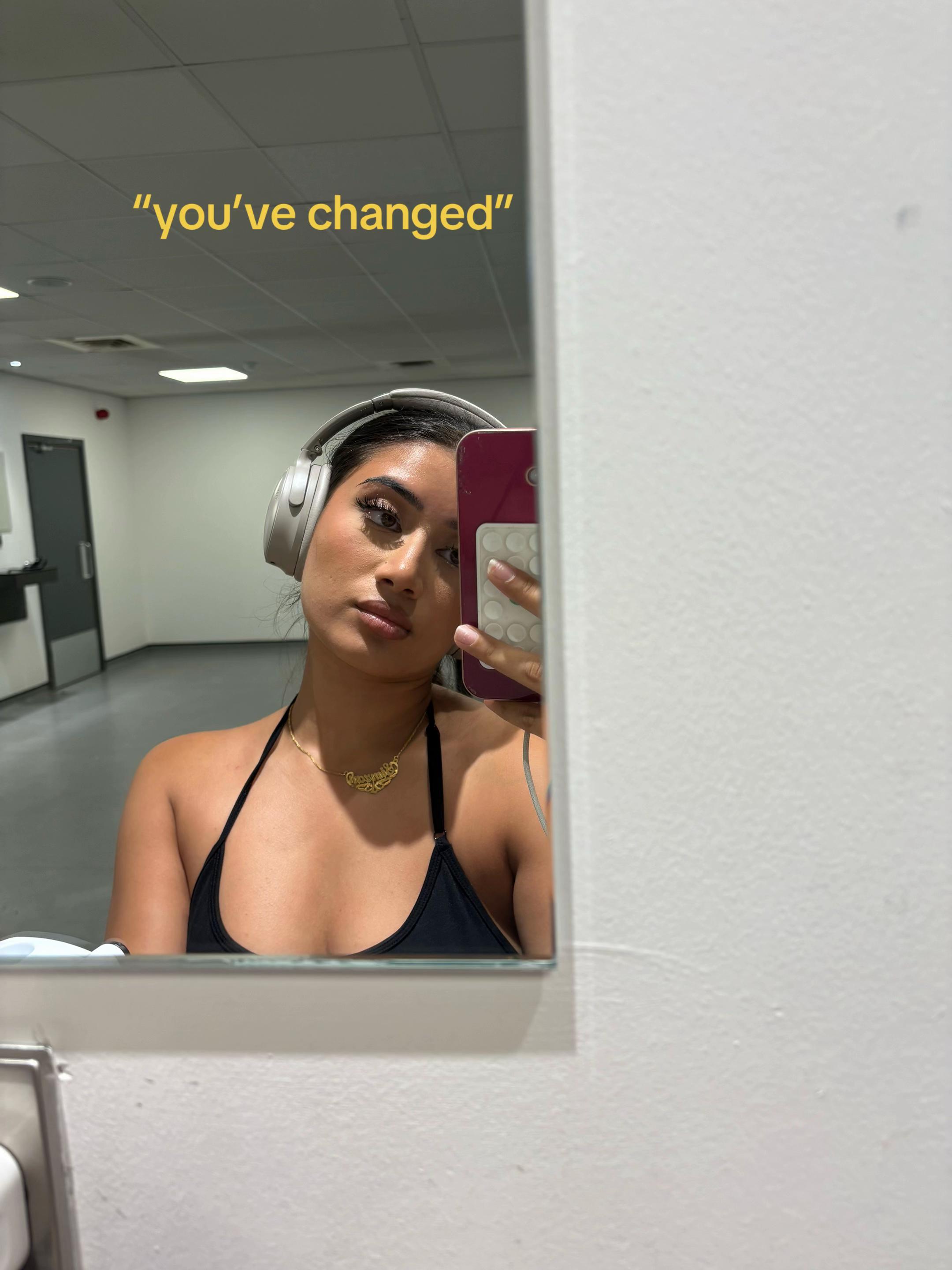 @Simran 💕