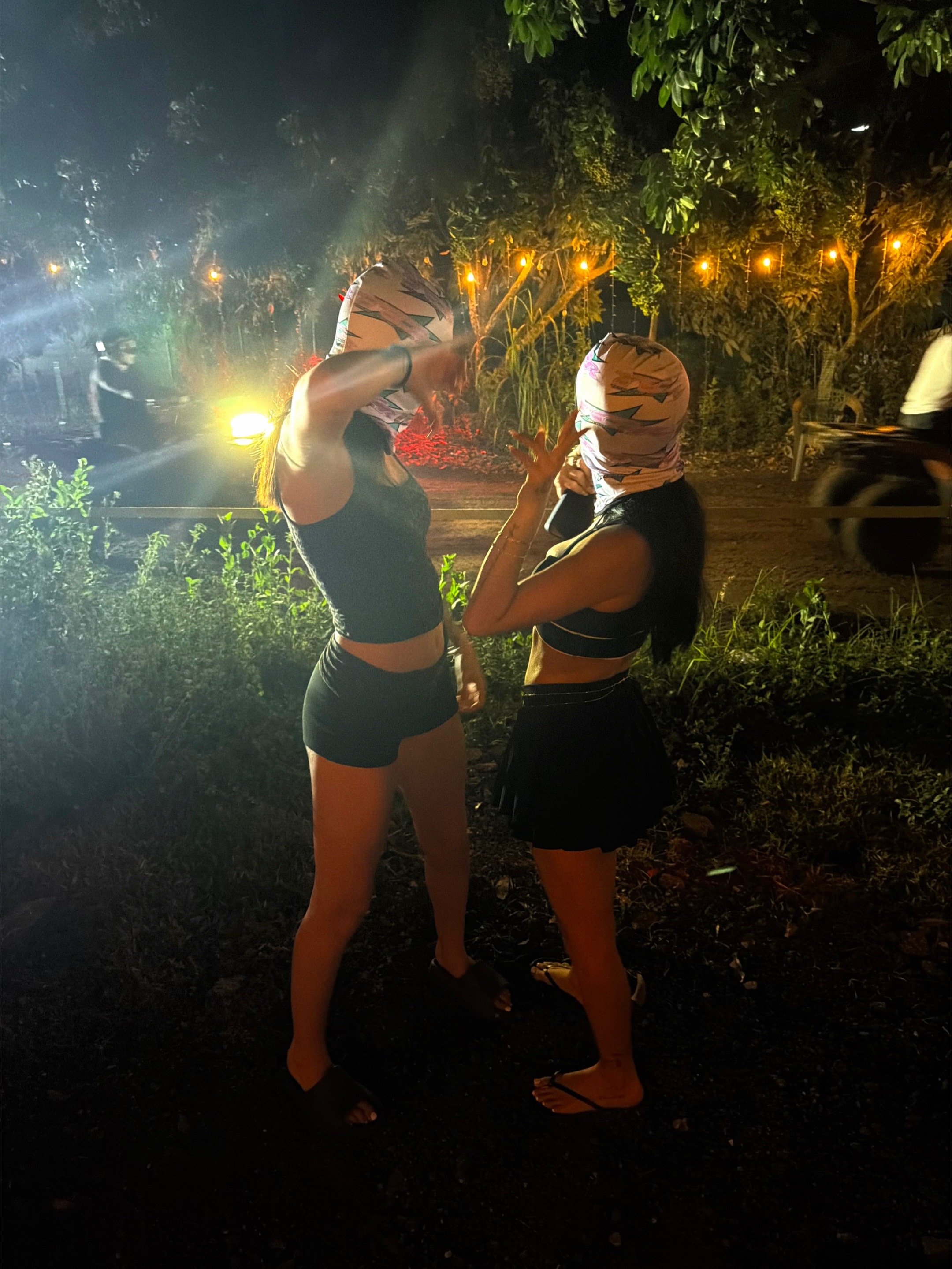 @ella bella