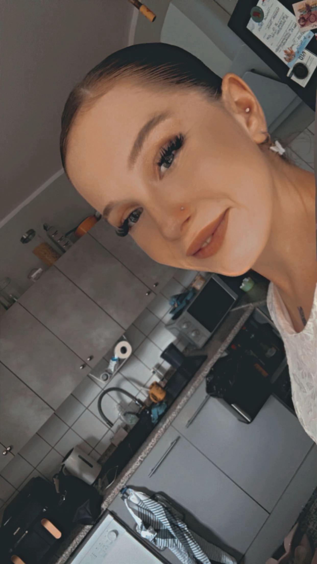 @jessikasikora2