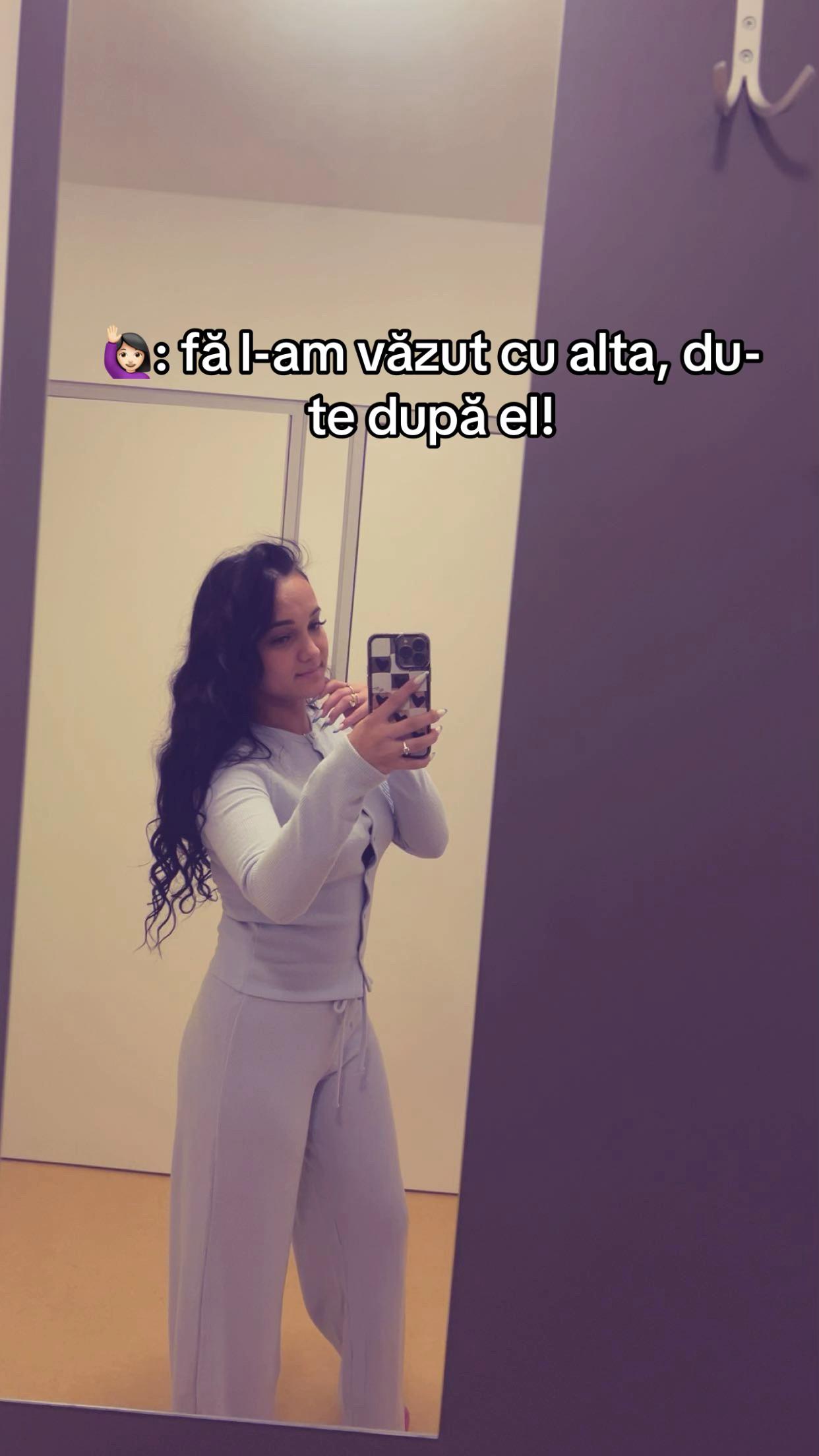 @Larisa💘