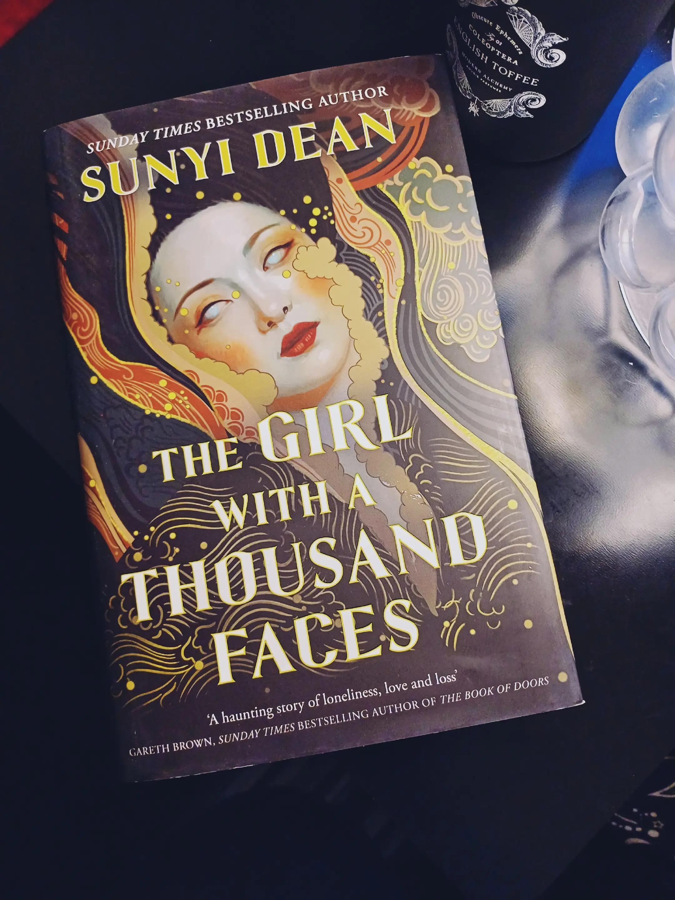 @Spooky Loz Reads🖤