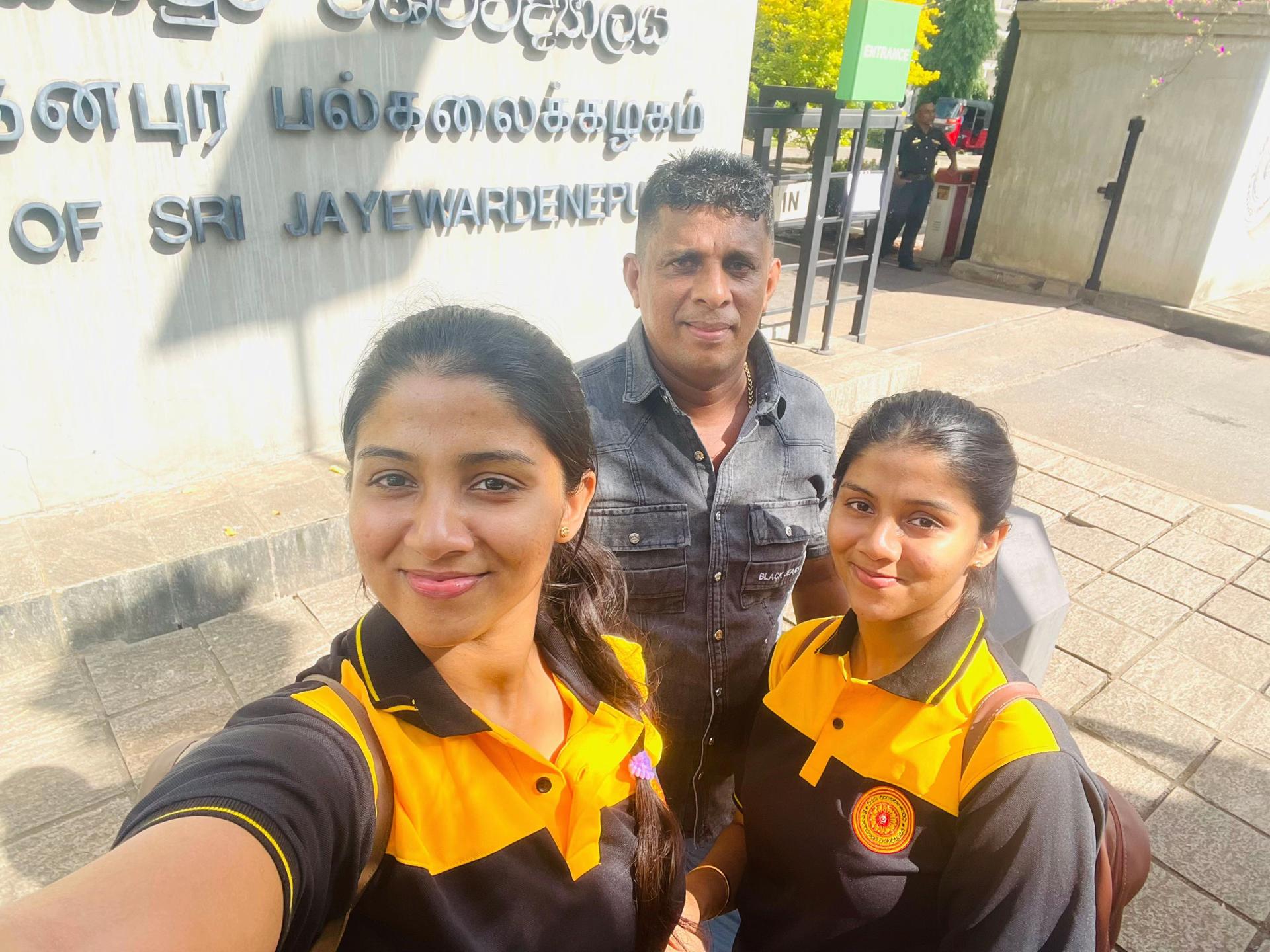 @AshithaDilini "Lovely copule "