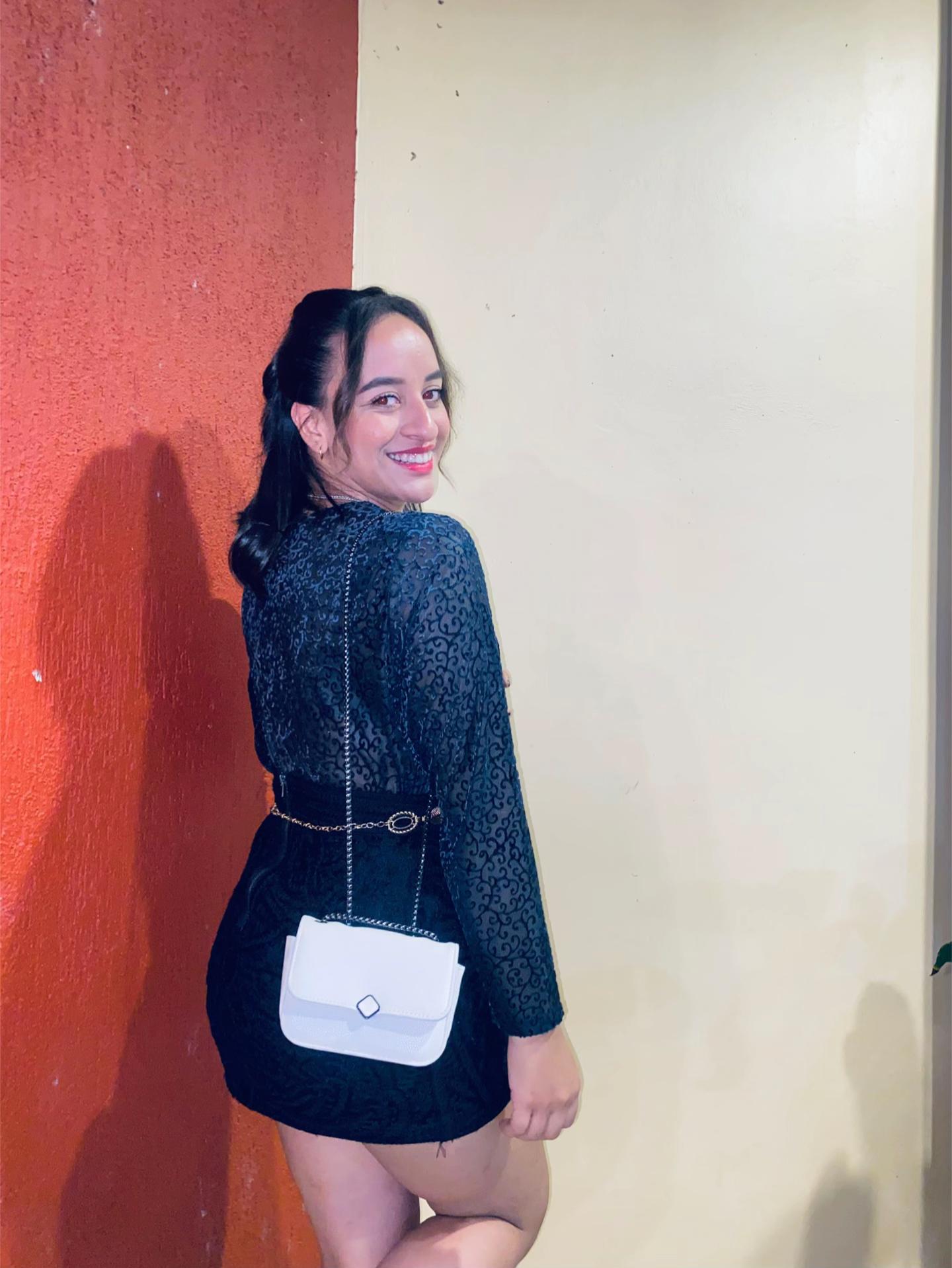 @𝙱𝚎𝚛𝚎𝚗𝚒𝚜𝚜𝚎 ✿