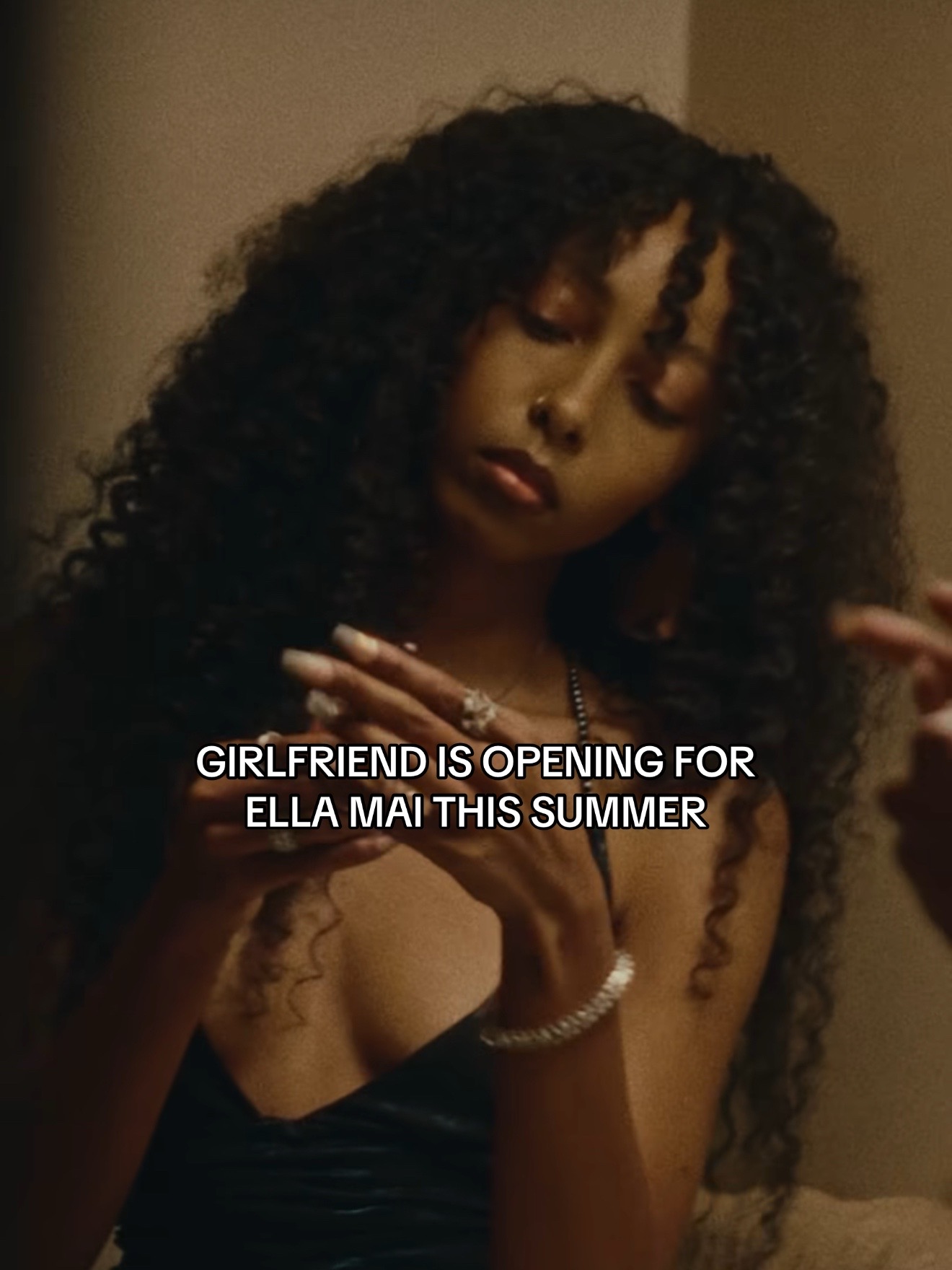 @Girlfriend Fan Page
