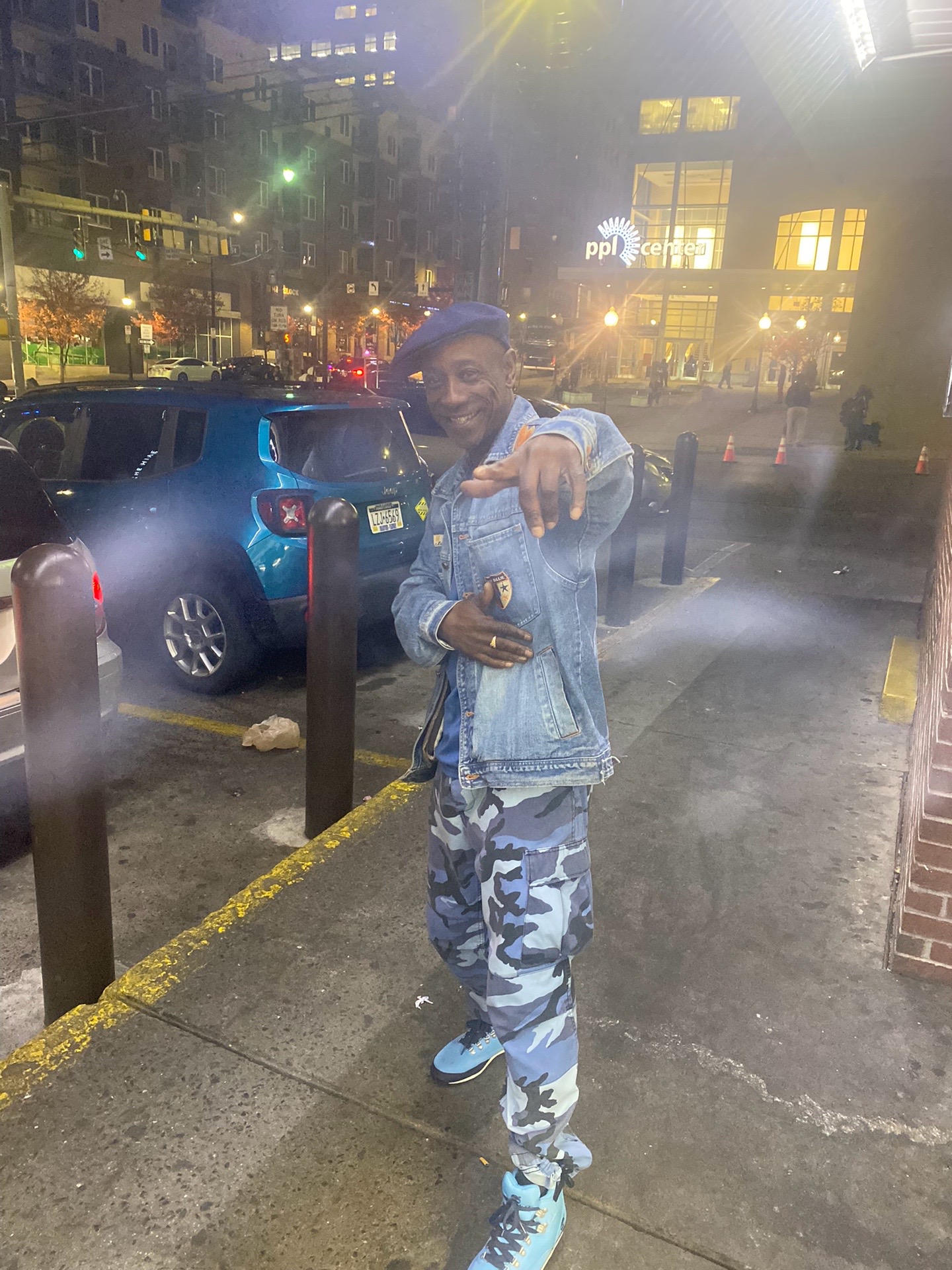 @7