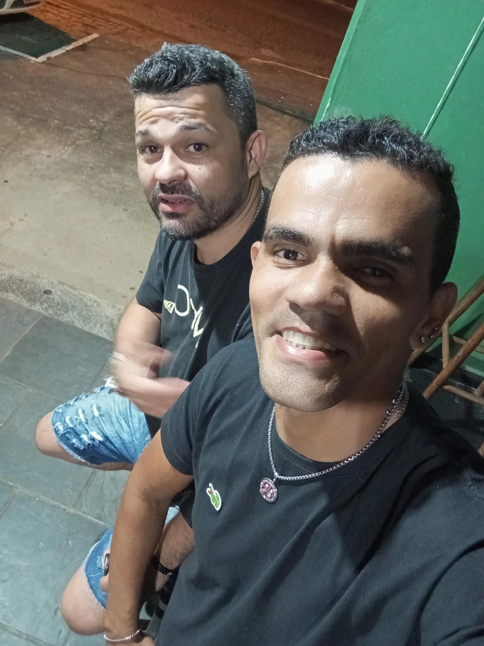 @lucianochaveslulu@gmail.com