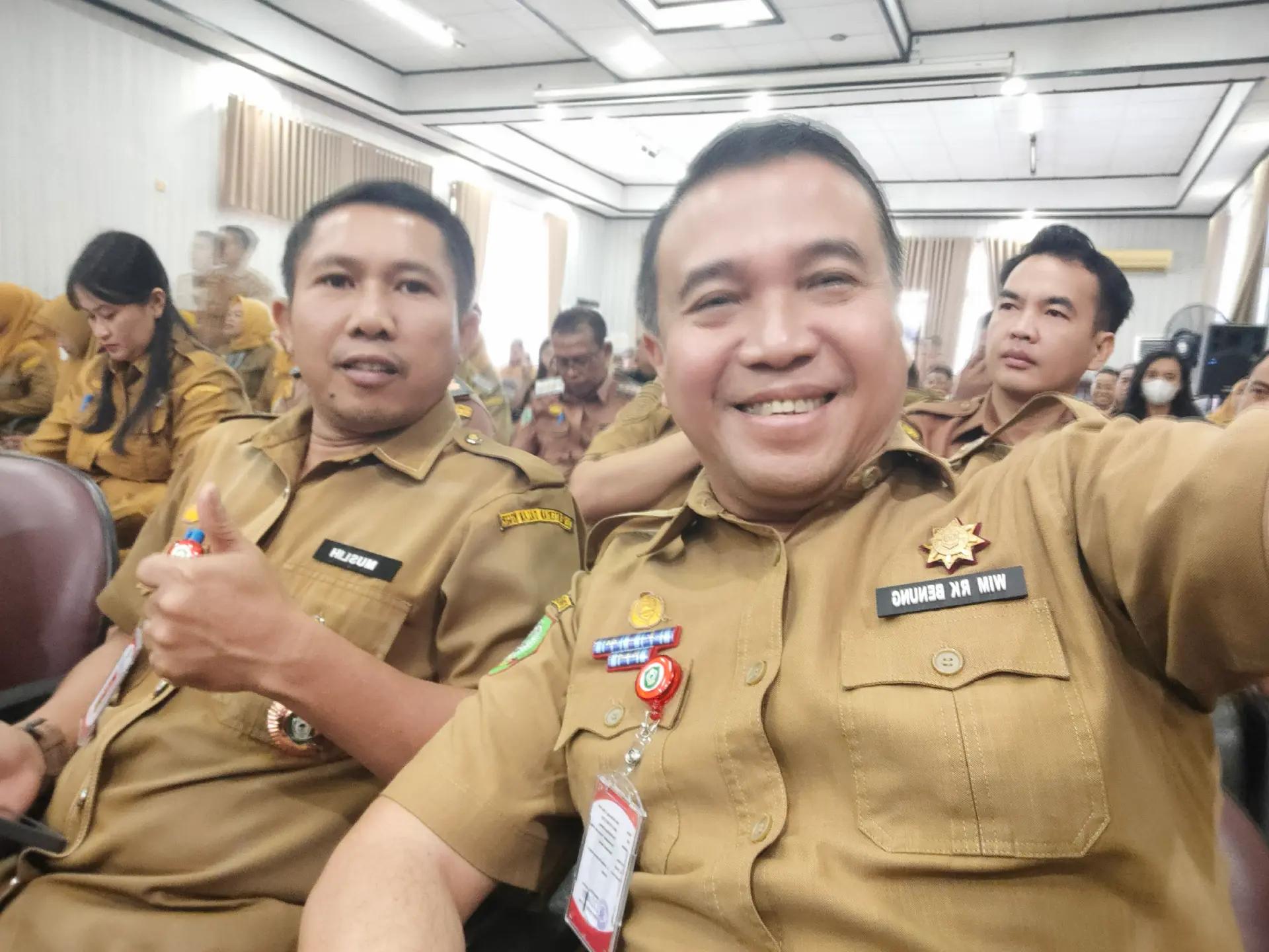 @Wim Benung