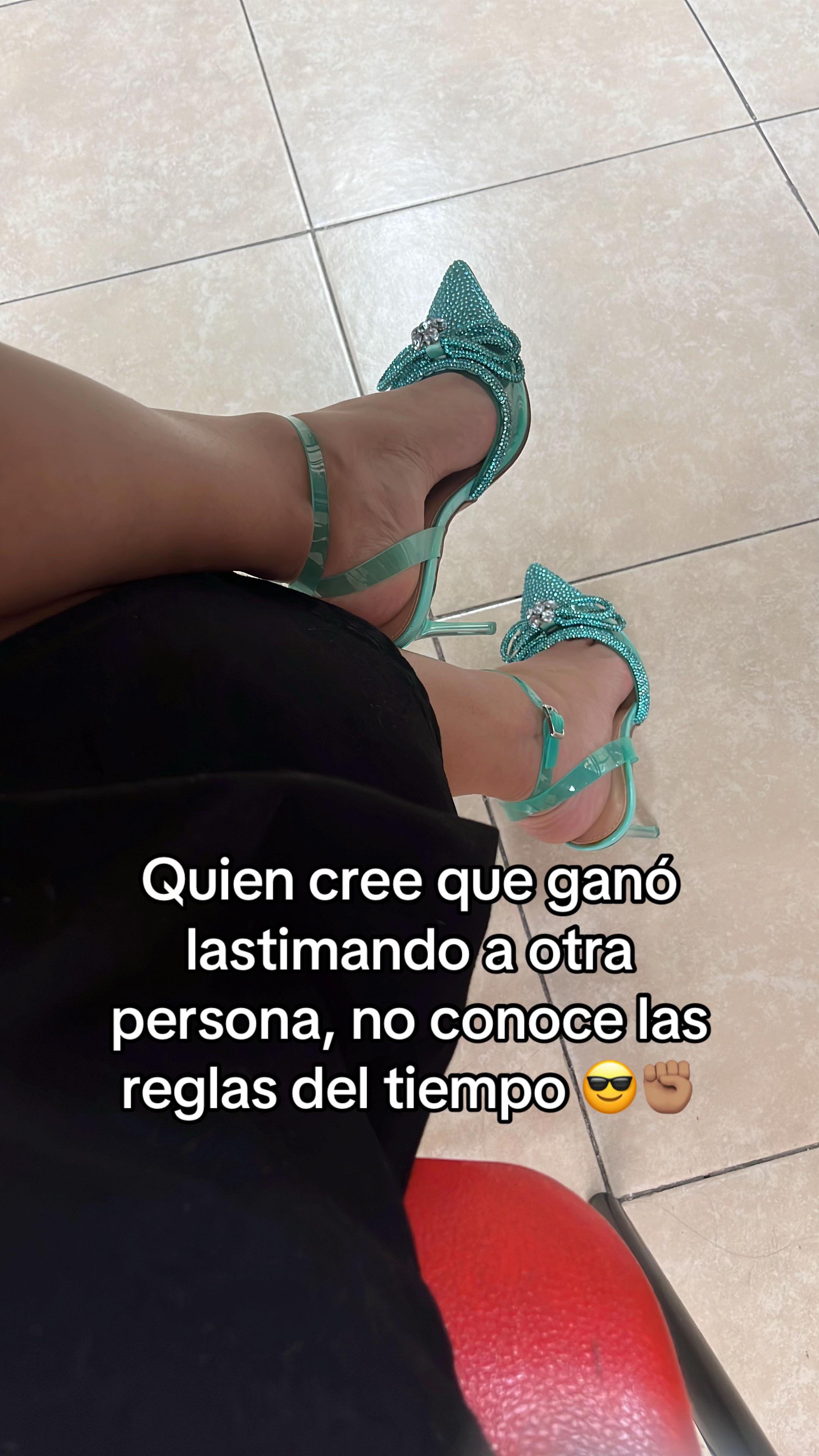 @lauraamado380
