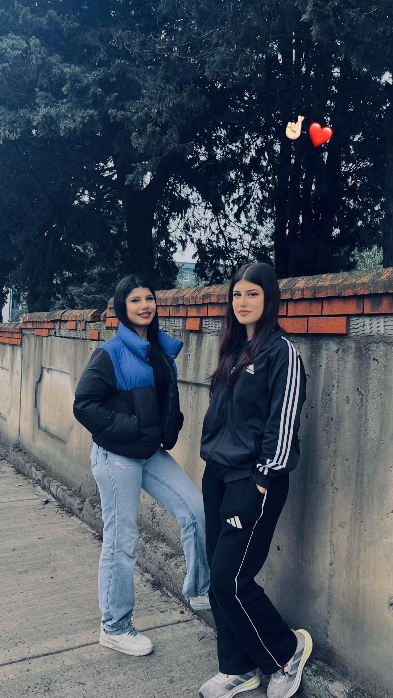 @𝑬.𝑺