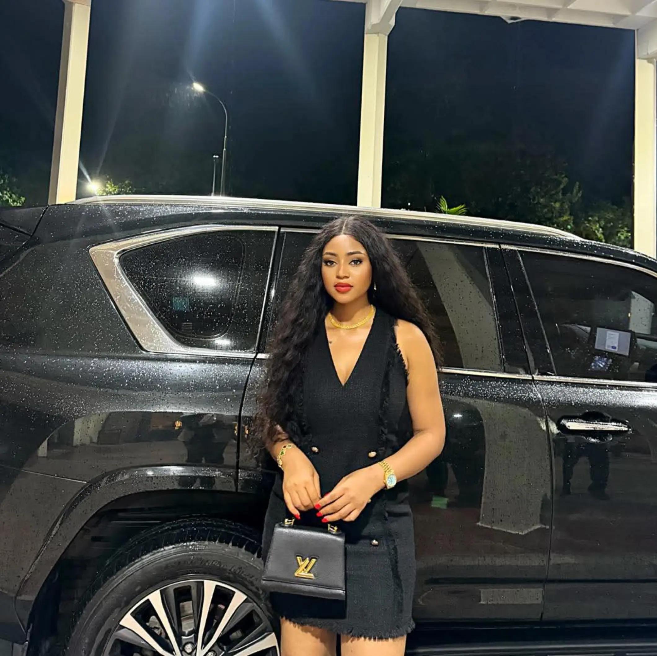 @LA REINE DES REINE RG👑
