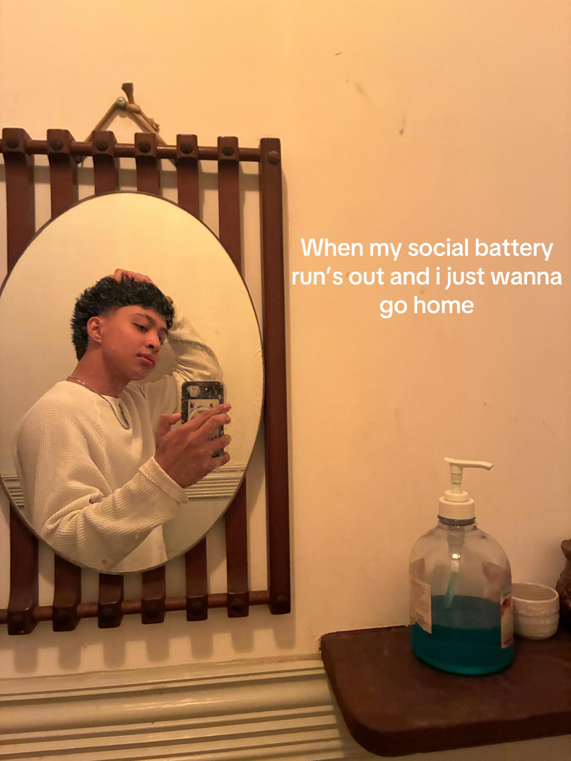 @<<3