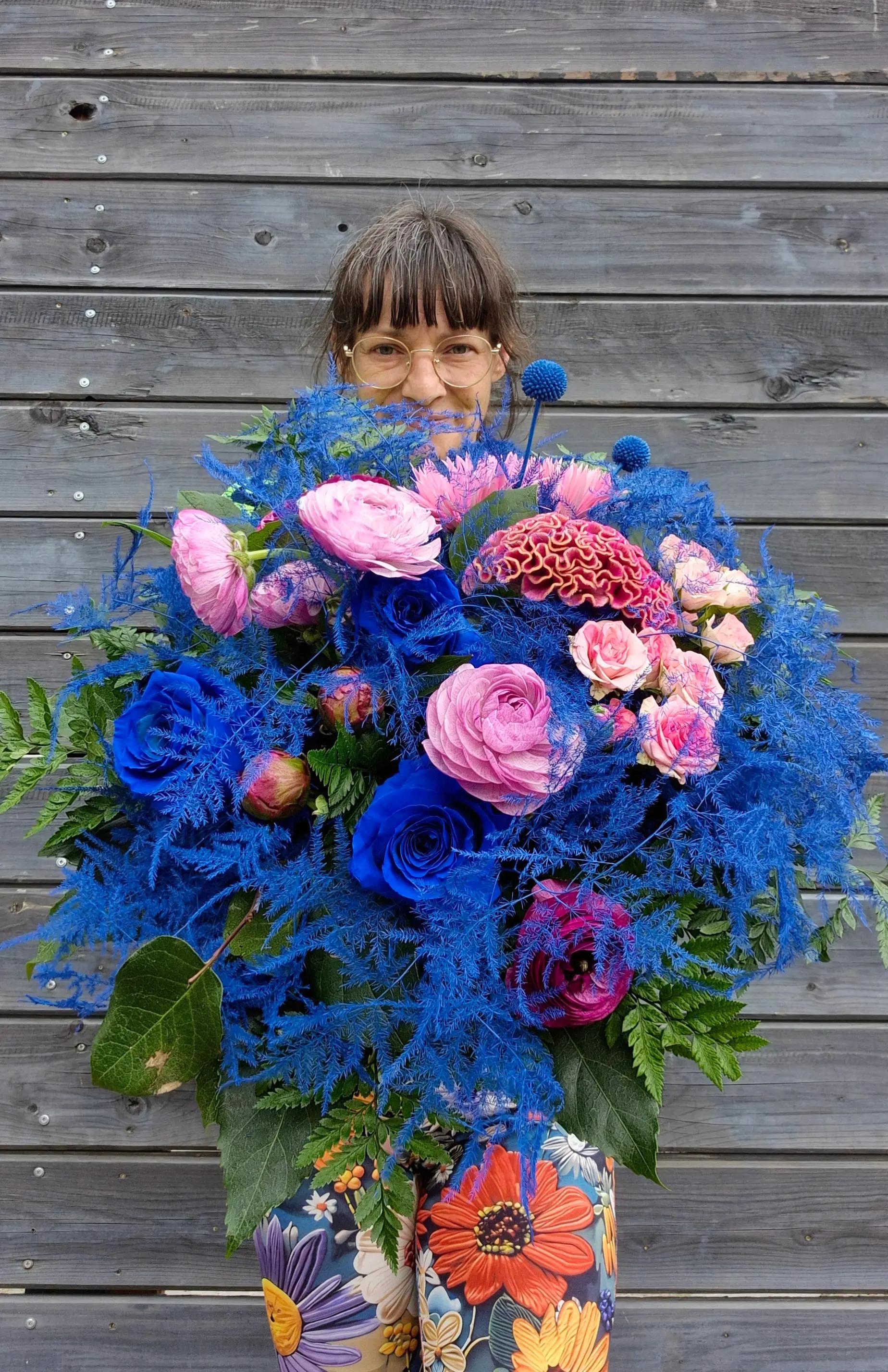 @Dancing Florist Ławeczka