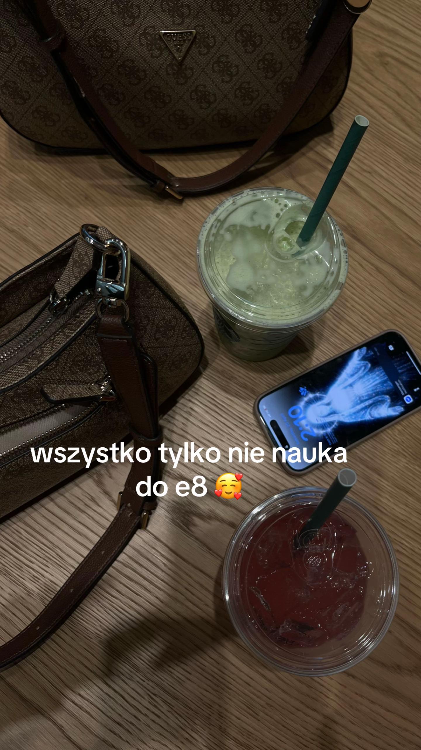 @๐ฌ๐๐ซ๐๐