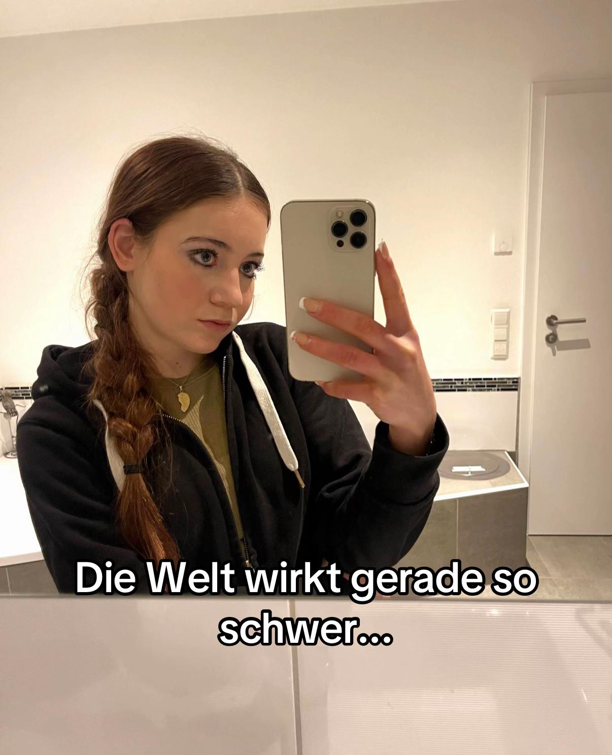 @LUNAAA