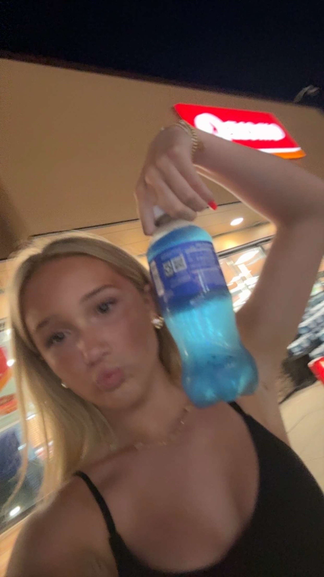 @anonymousgirl