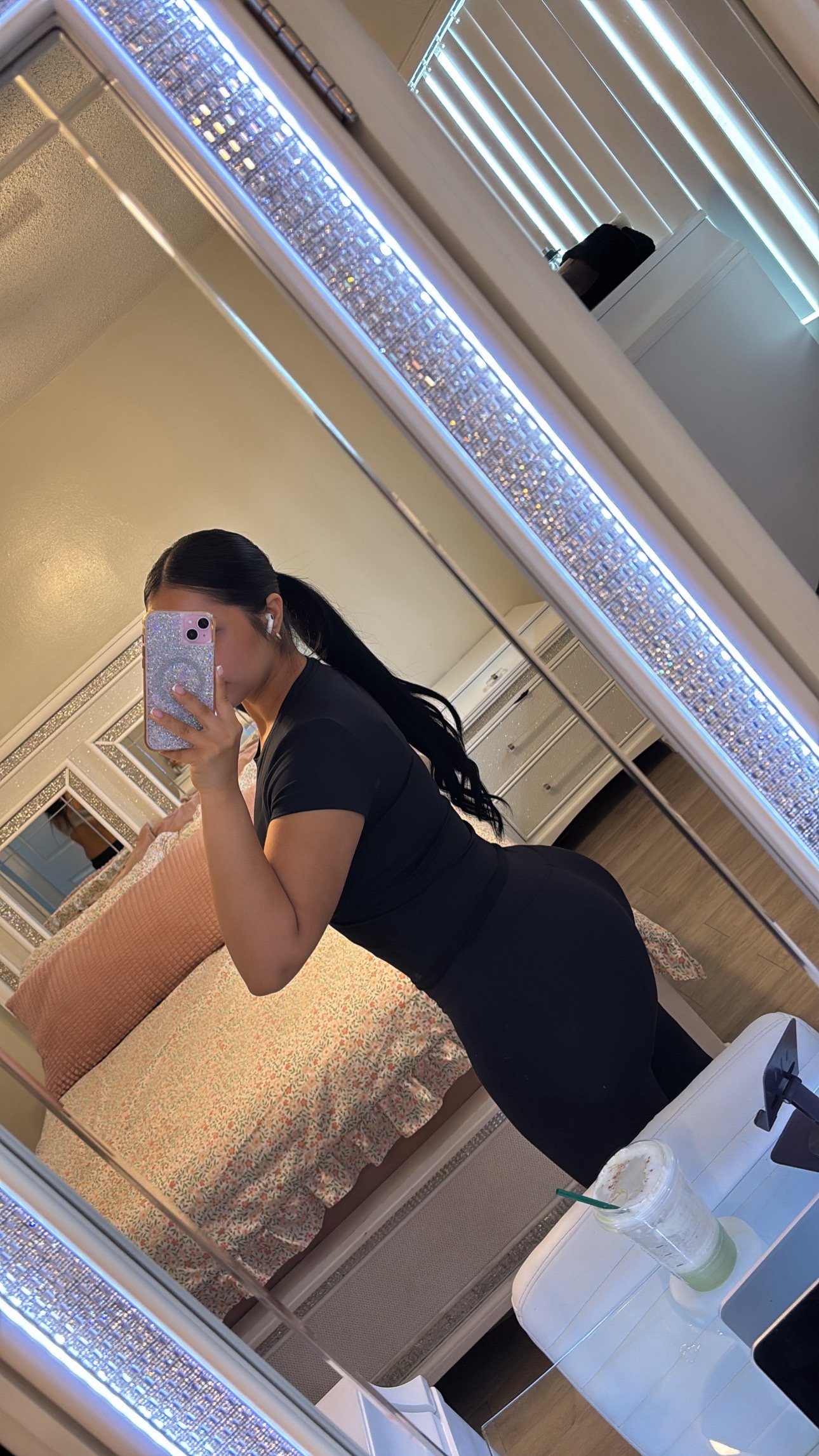@ashleyrdgz4