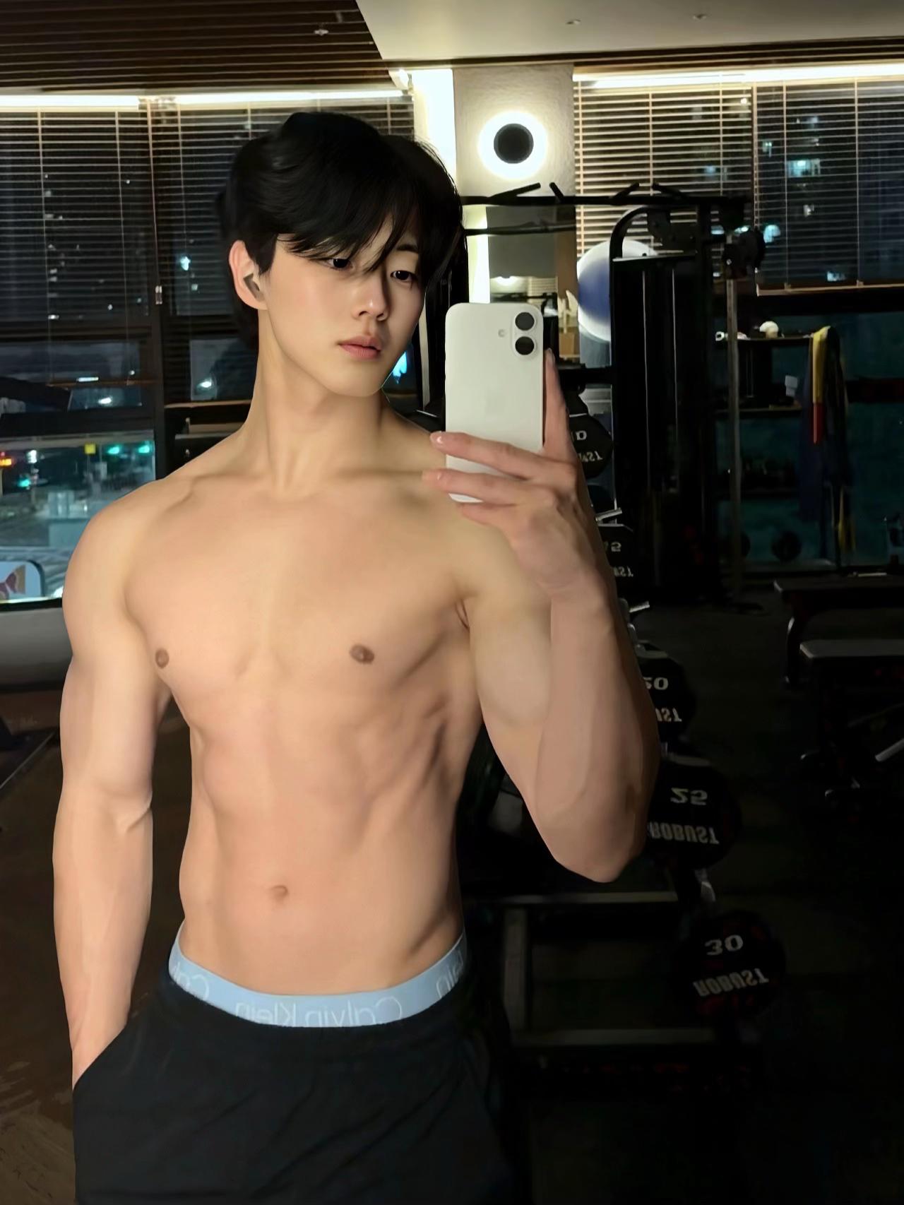@chan_bro11