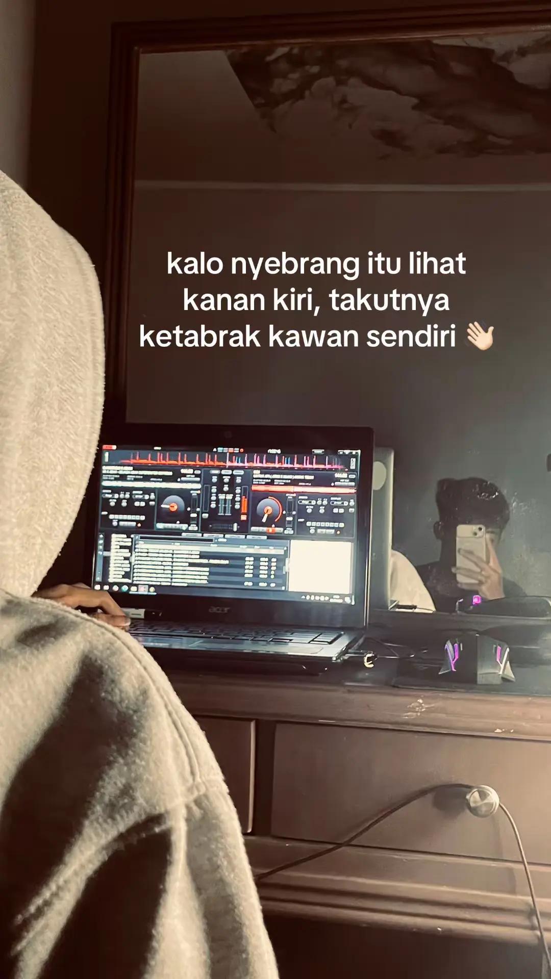 @CREW👾
