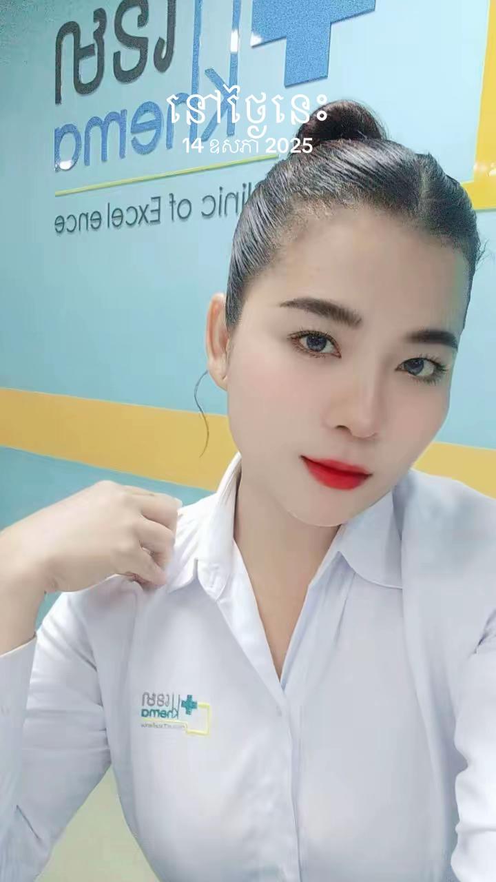 @ម៉ាក់ សាន់មុី❤️😘