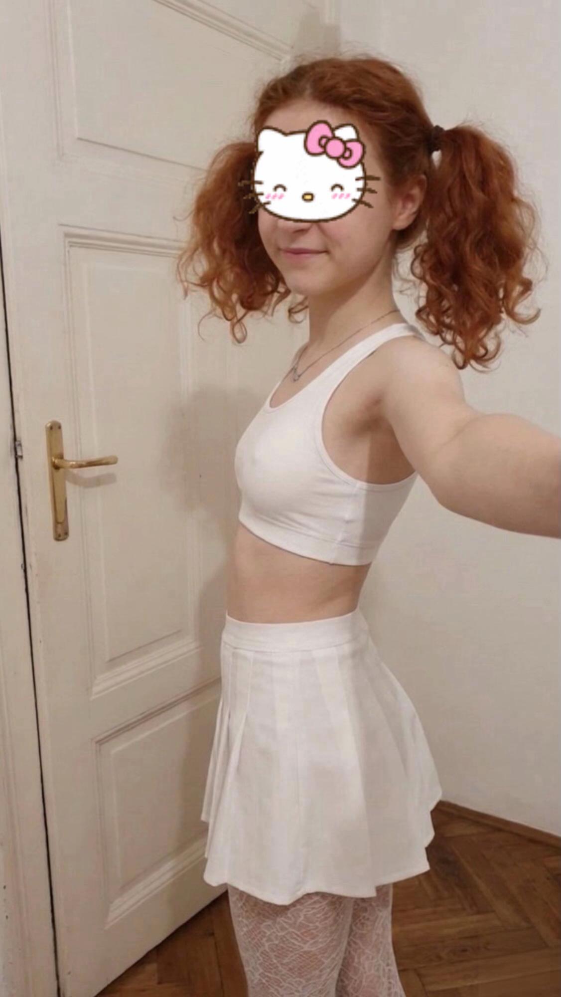 @👩&zwj;🦰