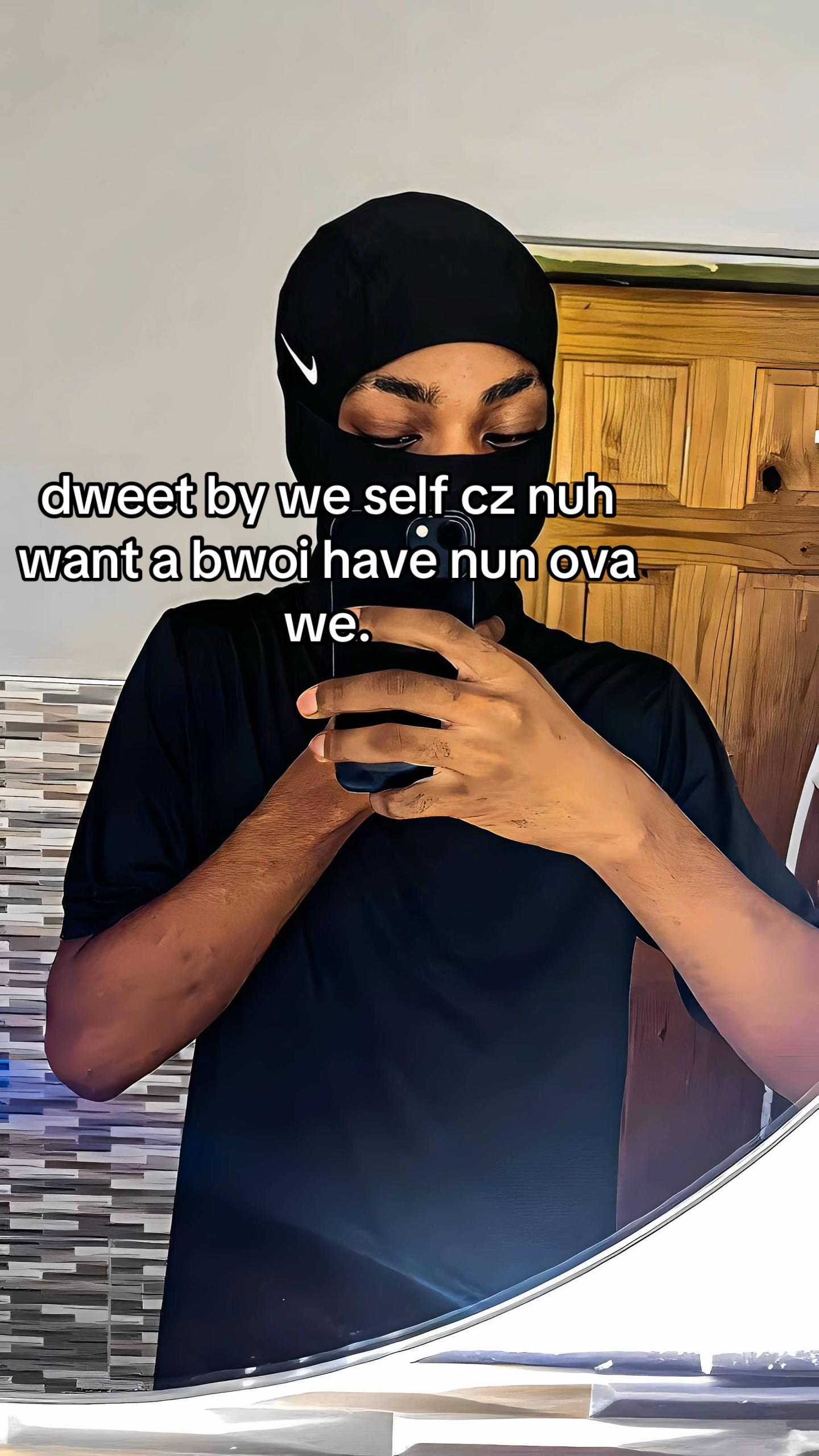 @⛧🦇