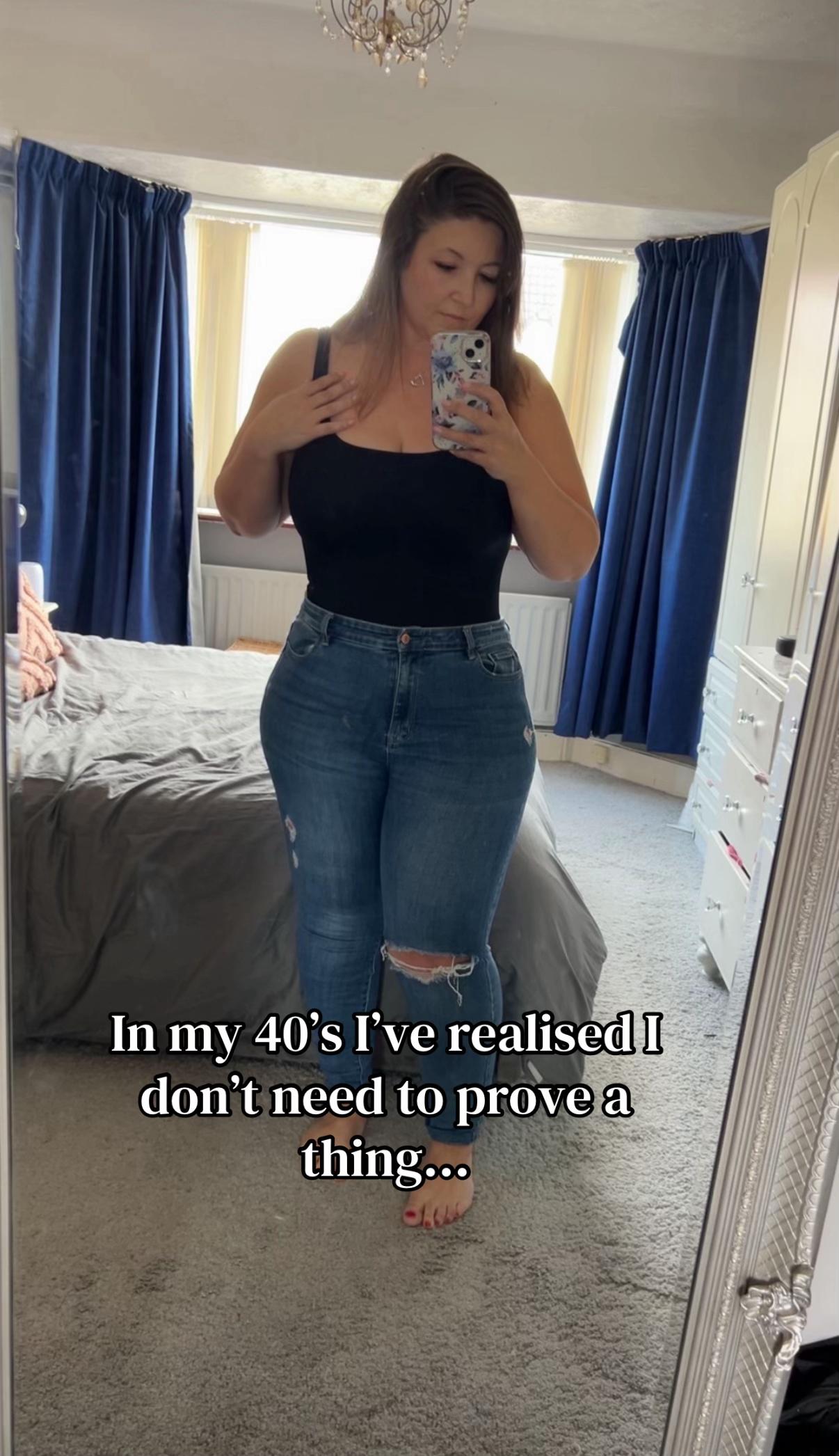 @Linzi 🖤👑🤍