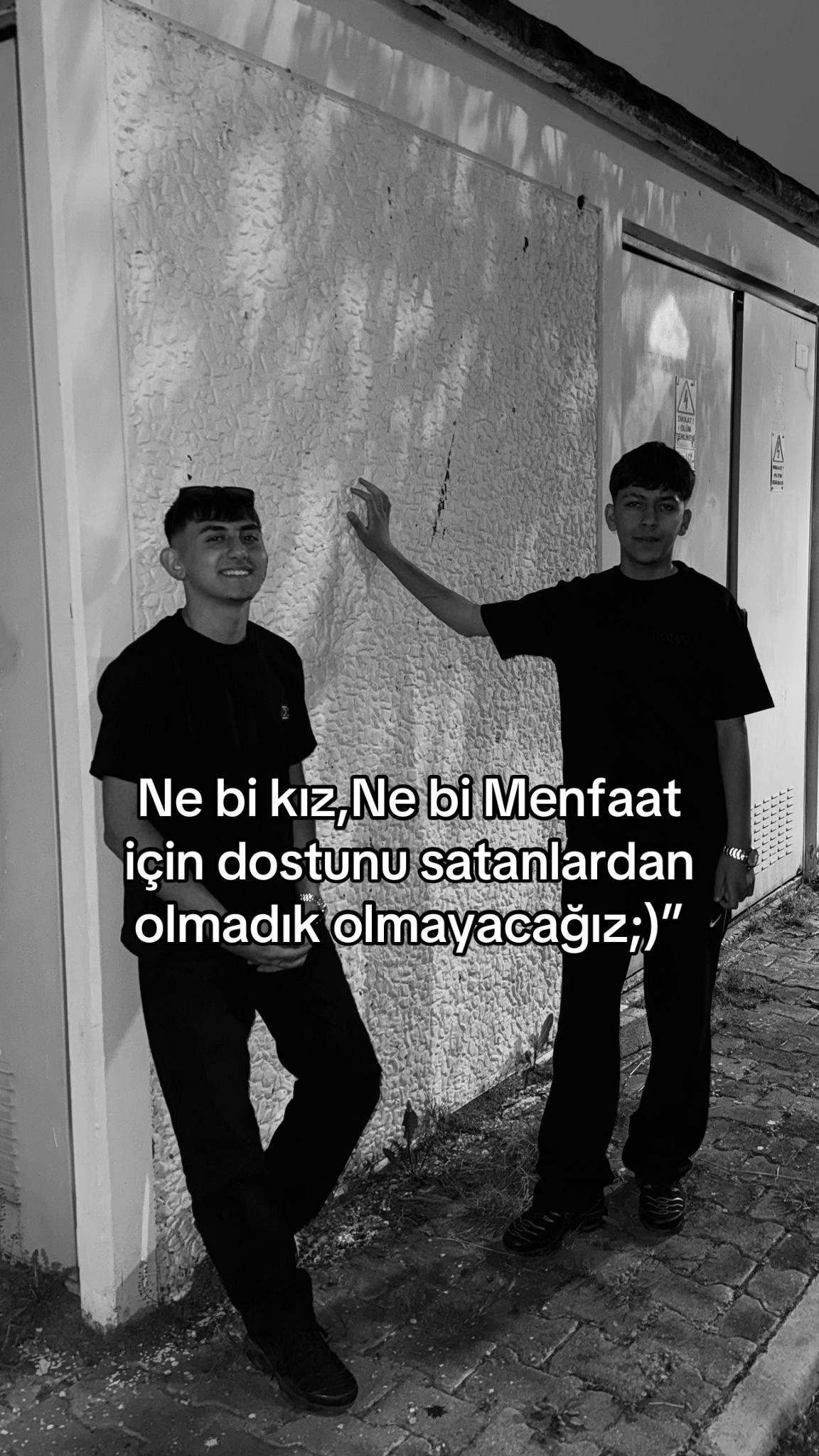 @Y10