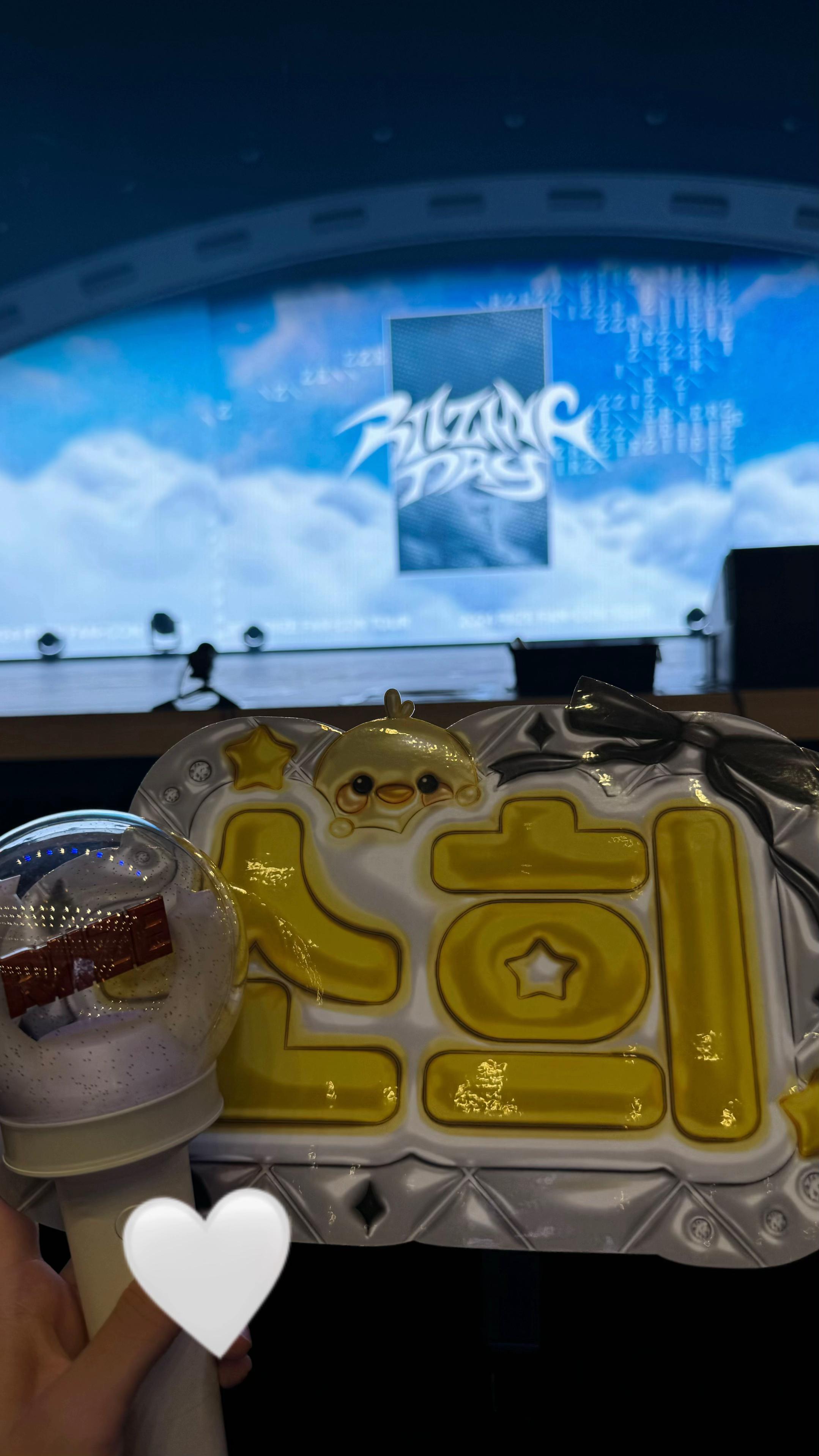 @☁