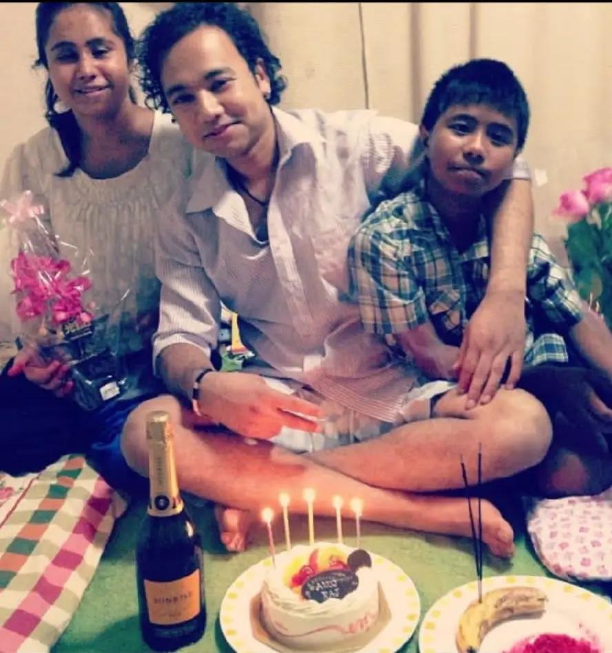 @Anuj Raaz kshetri