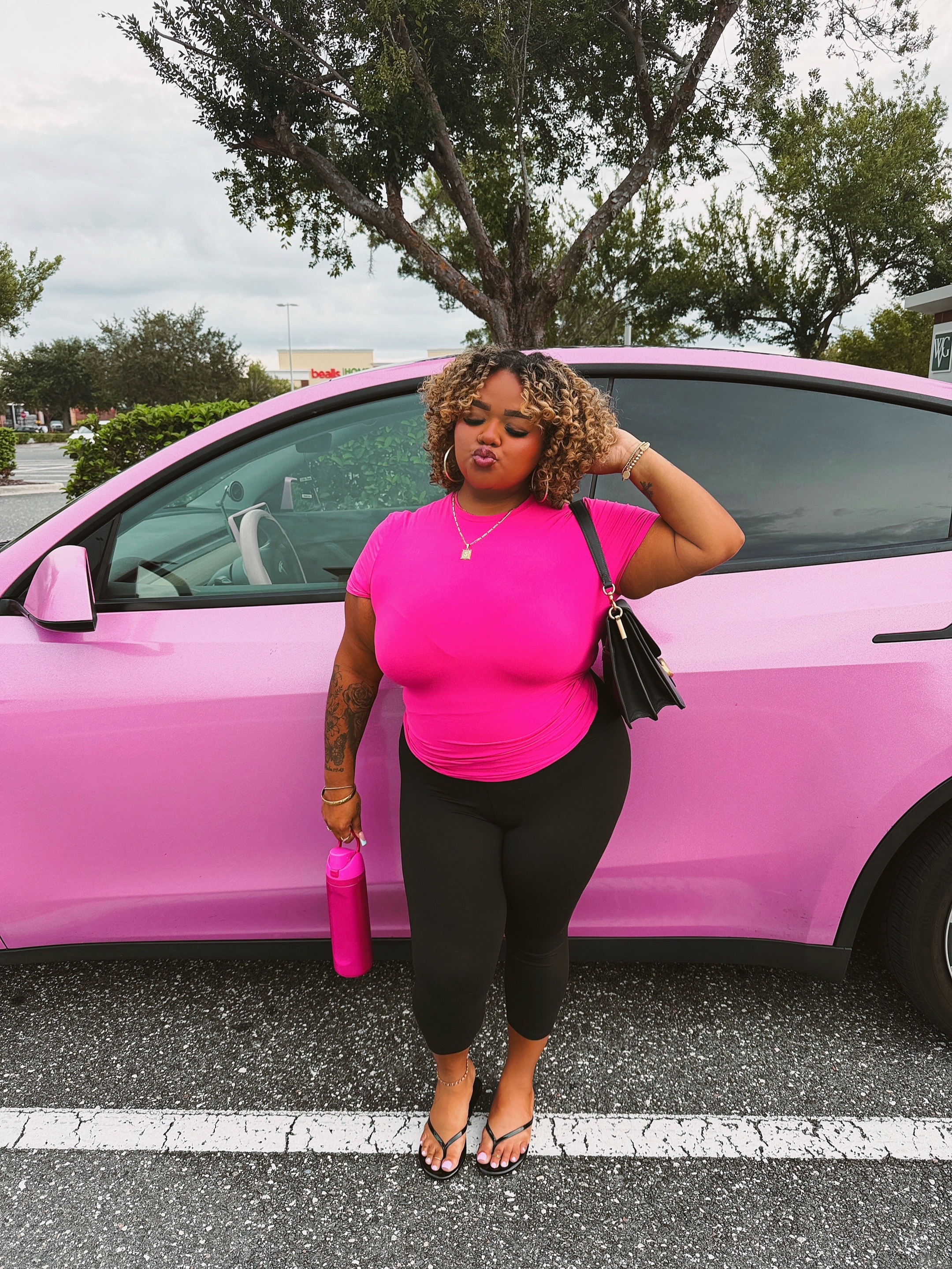 @Curlyheadsierra 💗