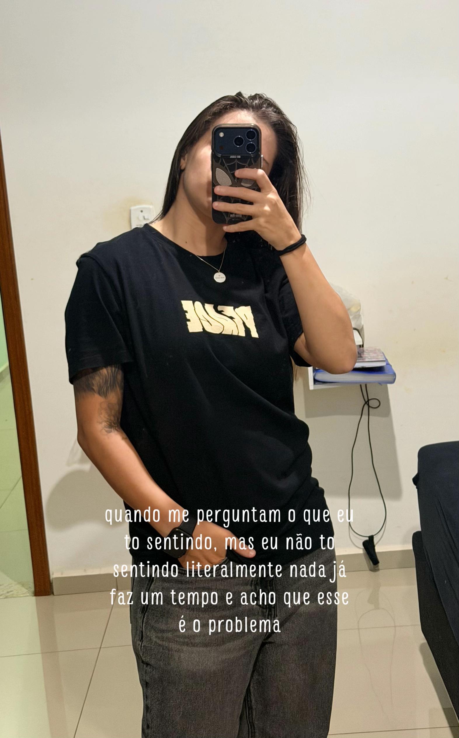 @camilaborghi 🌻🏳️&zwj;🌈