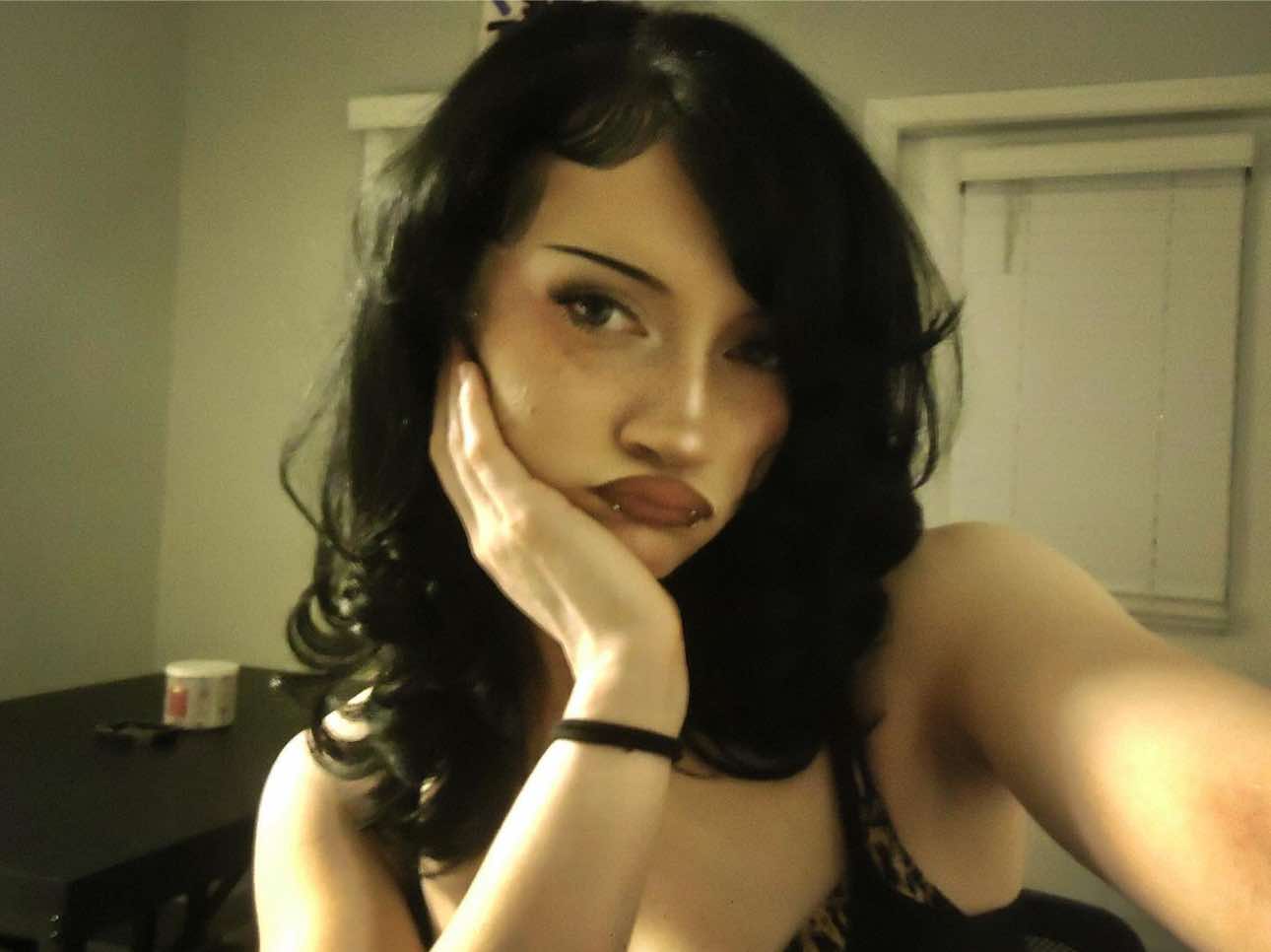 @naclecya