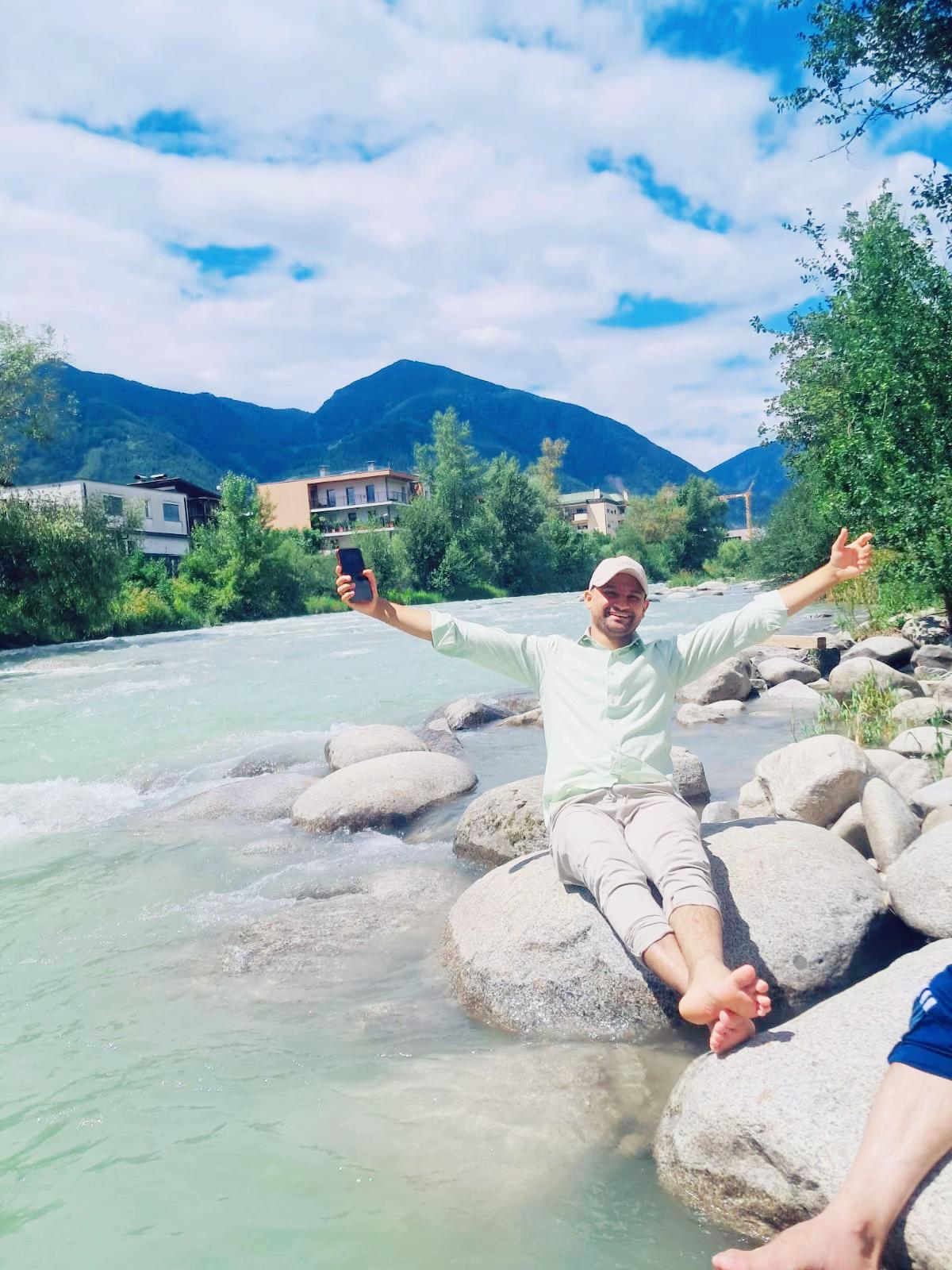 @Nabeel Aazad📈🏔️