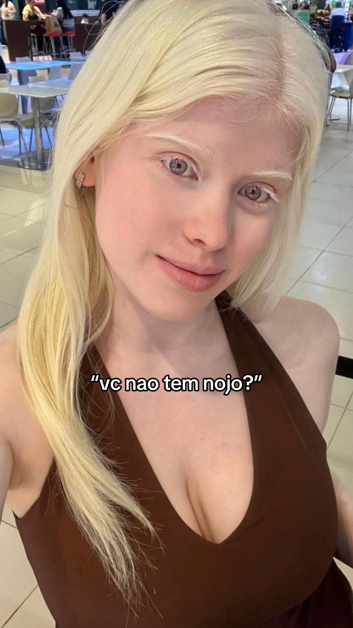 @bella