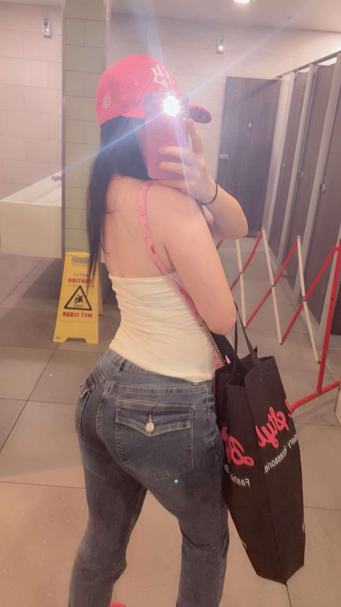@Sophia🤫
