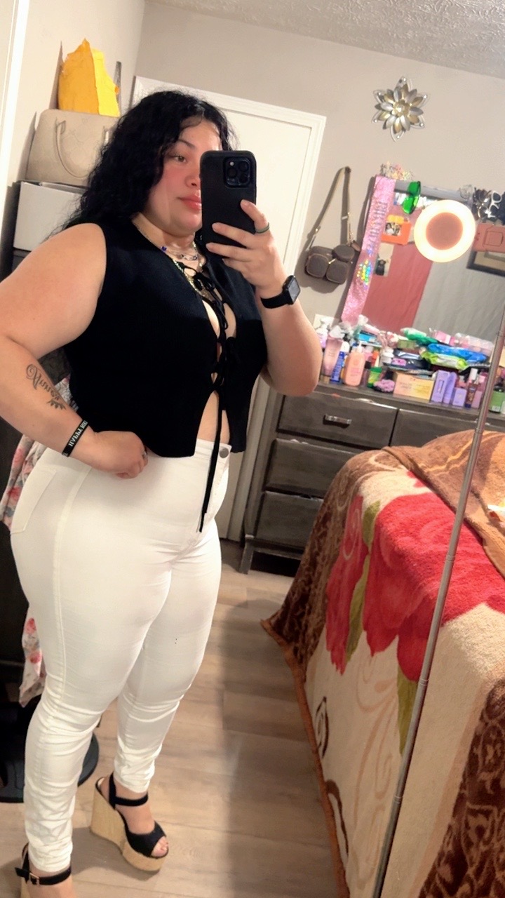 @Ebelithza🇭🇳🦋🌹