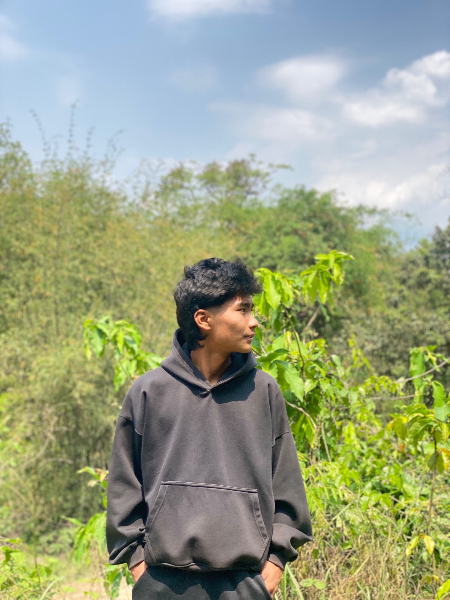 @Kashmir tamang 