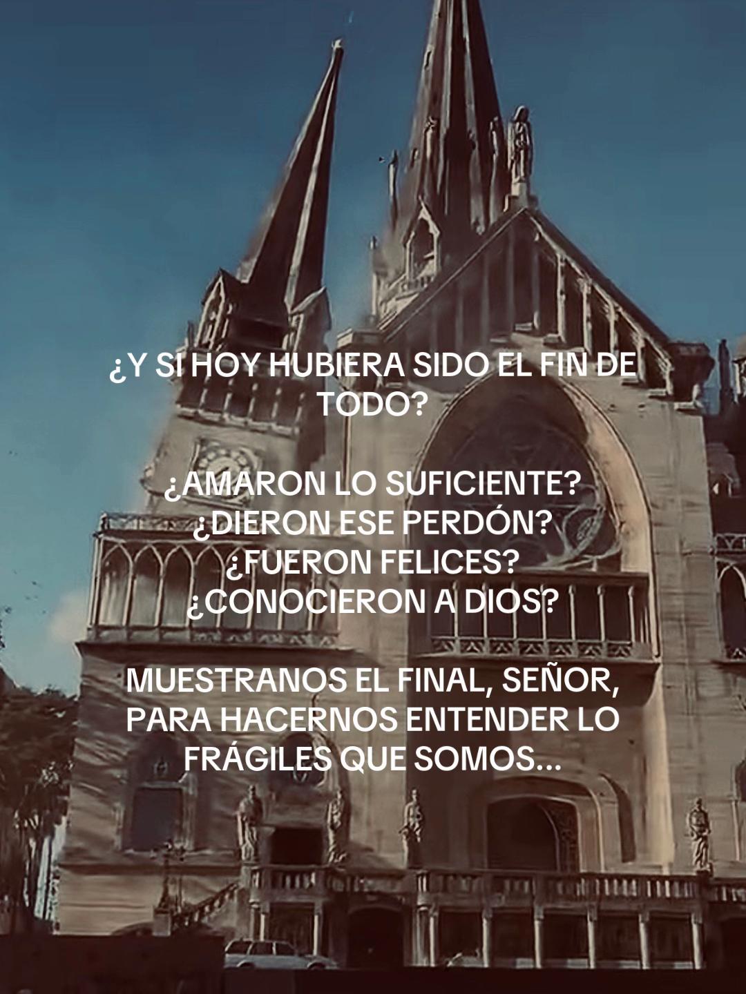 @𝒞
