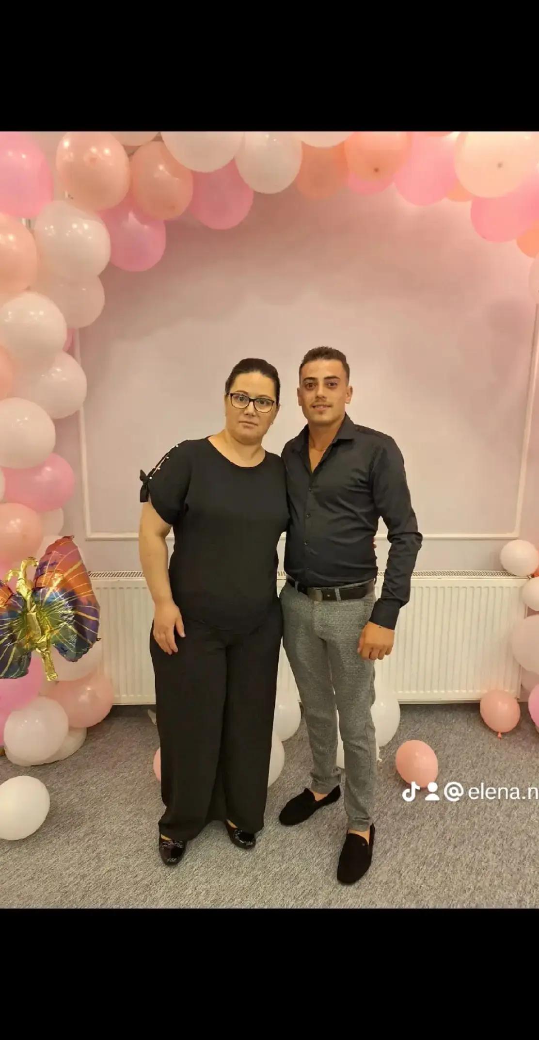 @Elena Niță