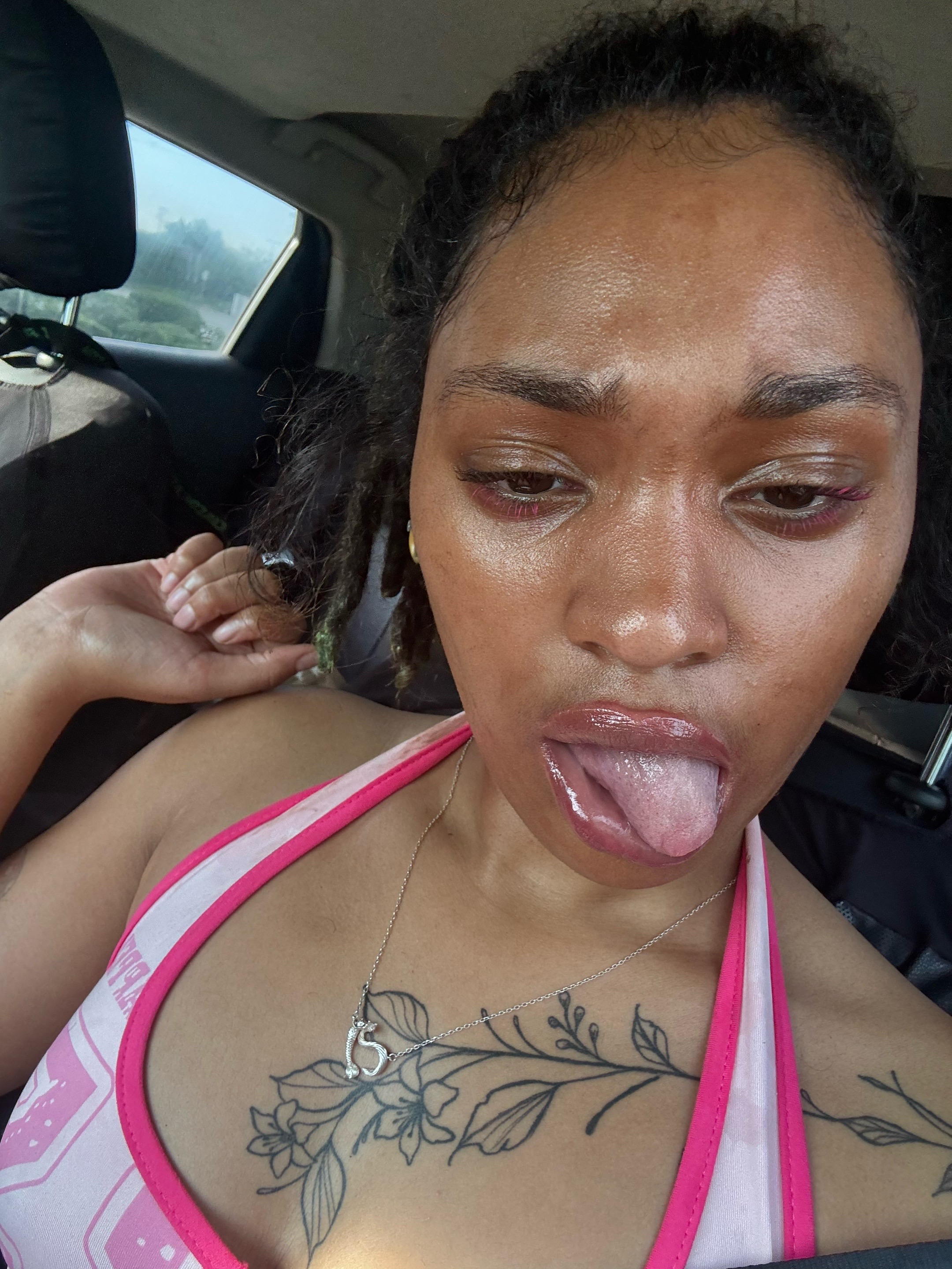 @Xoxxtyxxoo