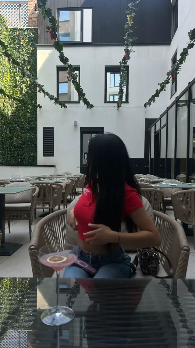 @Agatha.