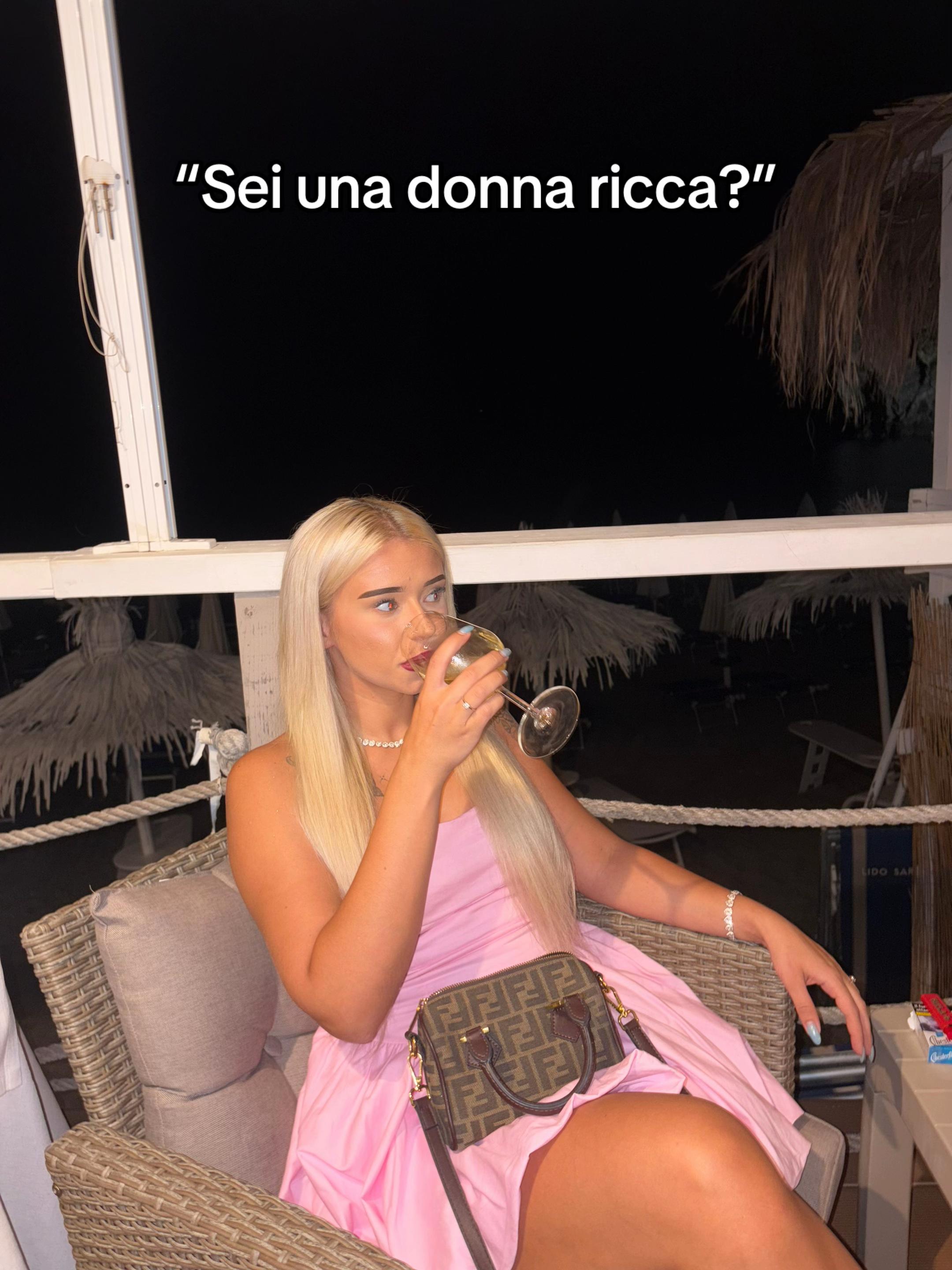@denisa_pralea