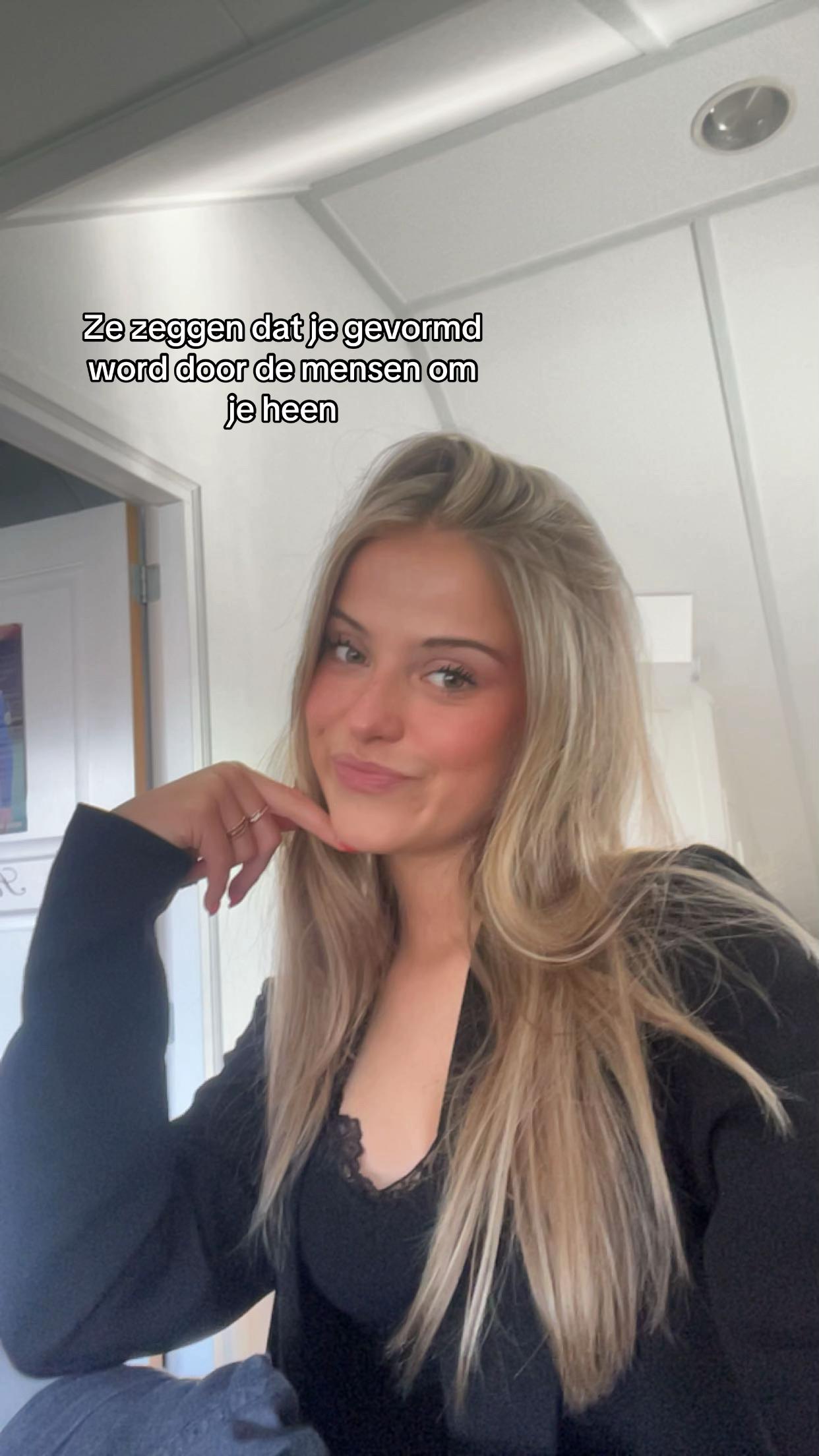@𝐓𝐞𝐬𝐬𝐚