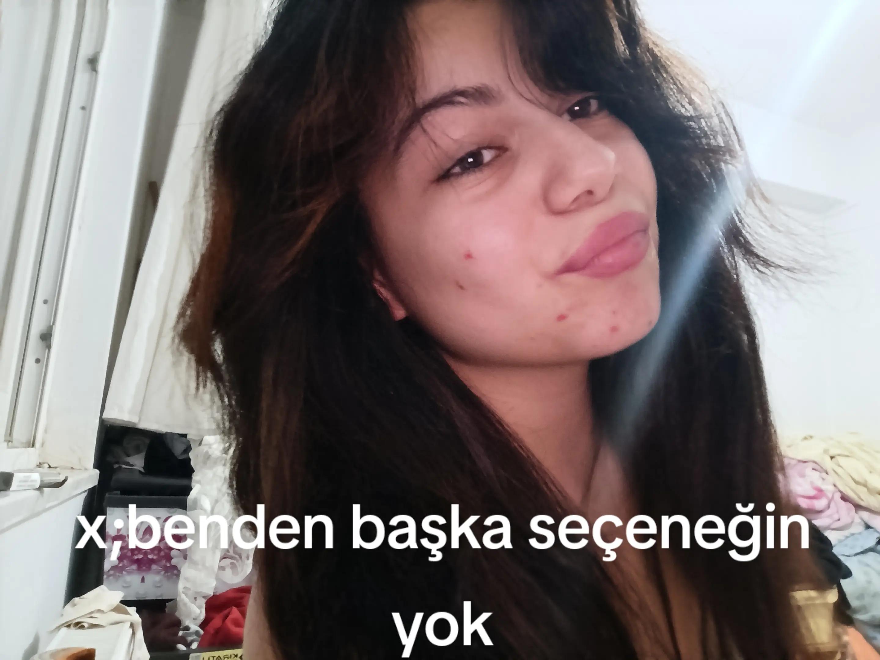 @Bella