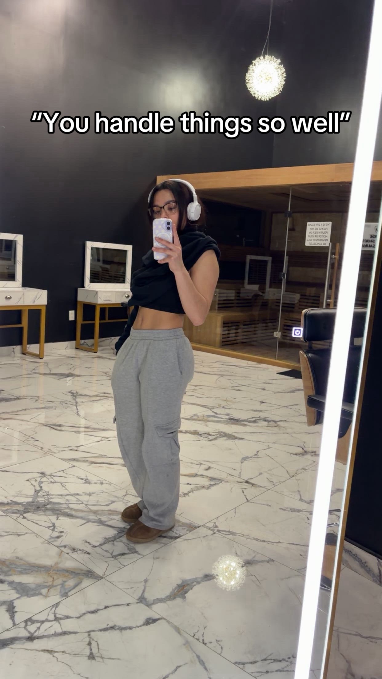 @Angie🤩
