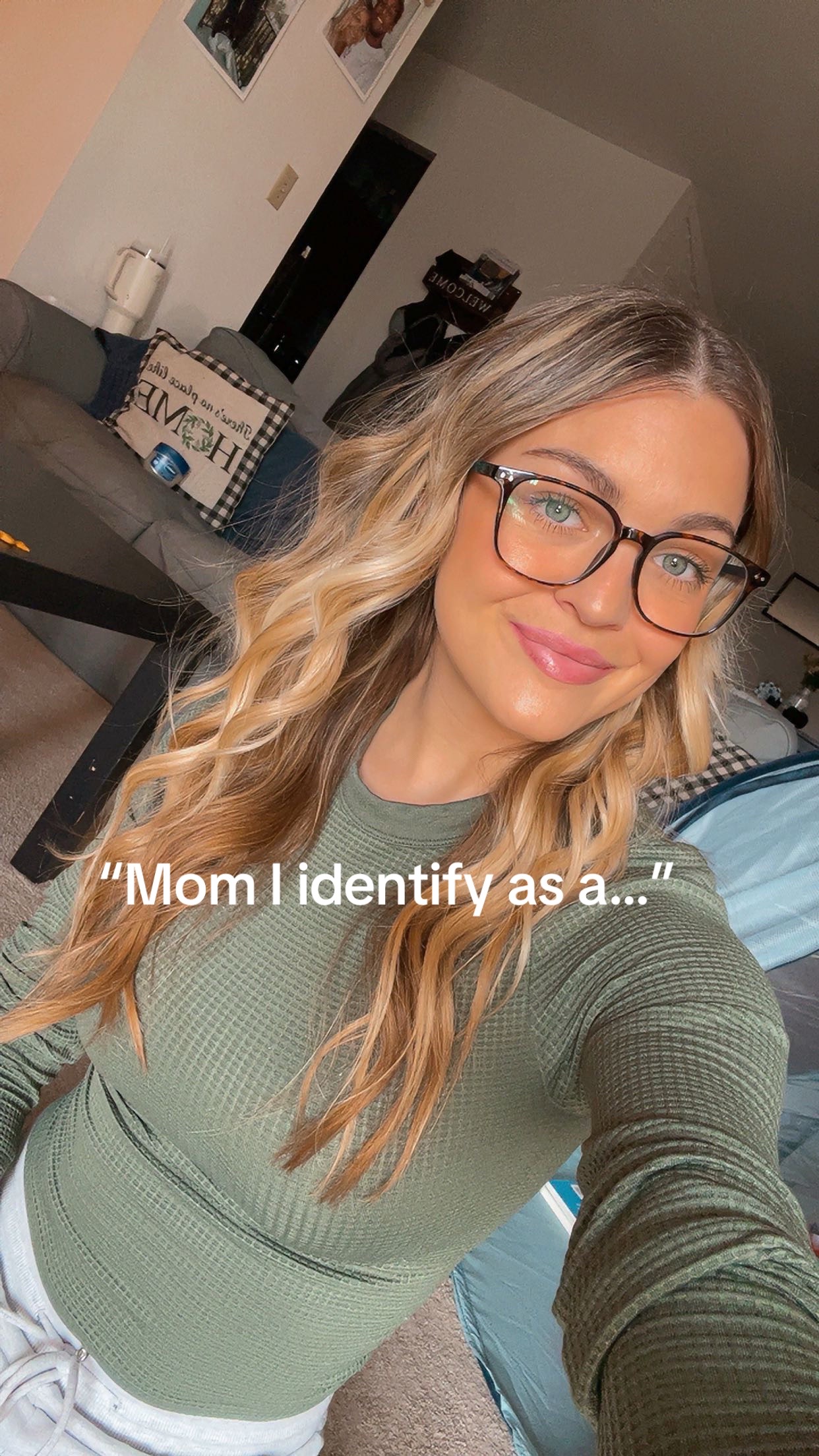 @EM🥥🌴🐚☀️🐬