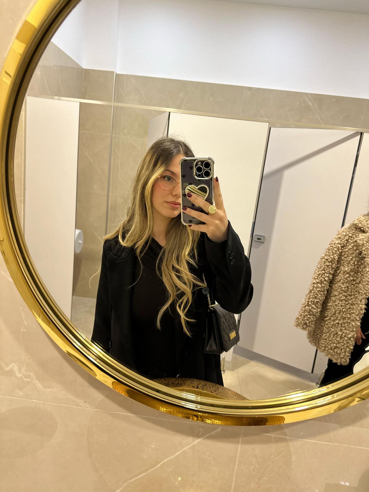 @Mela Minxha
