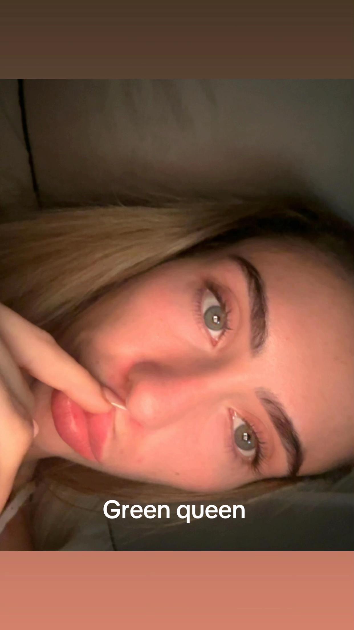 @Elise day - Nakdbeauty