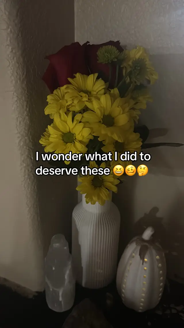@WhitneyOC